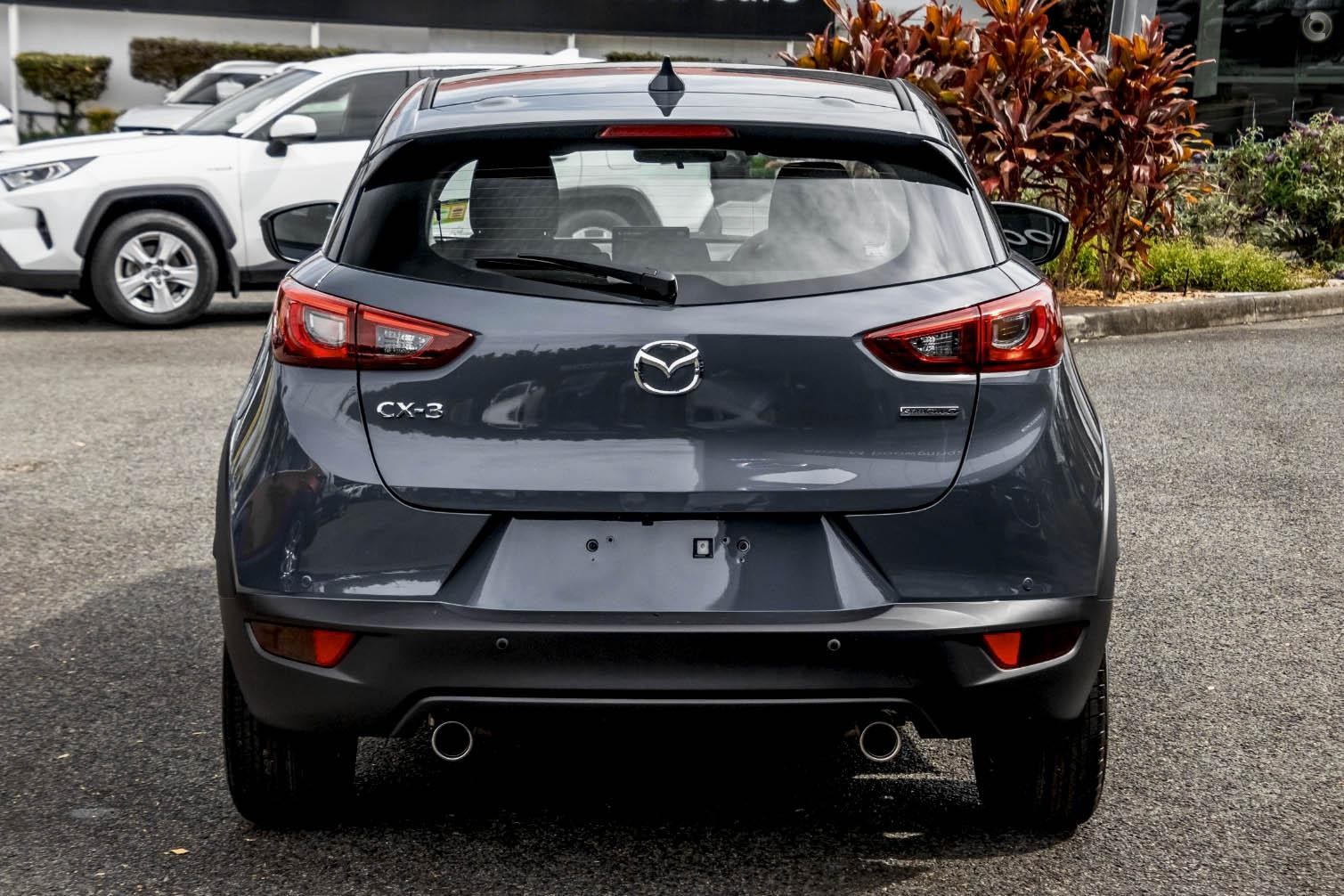 Mazda Cx-3 image 3