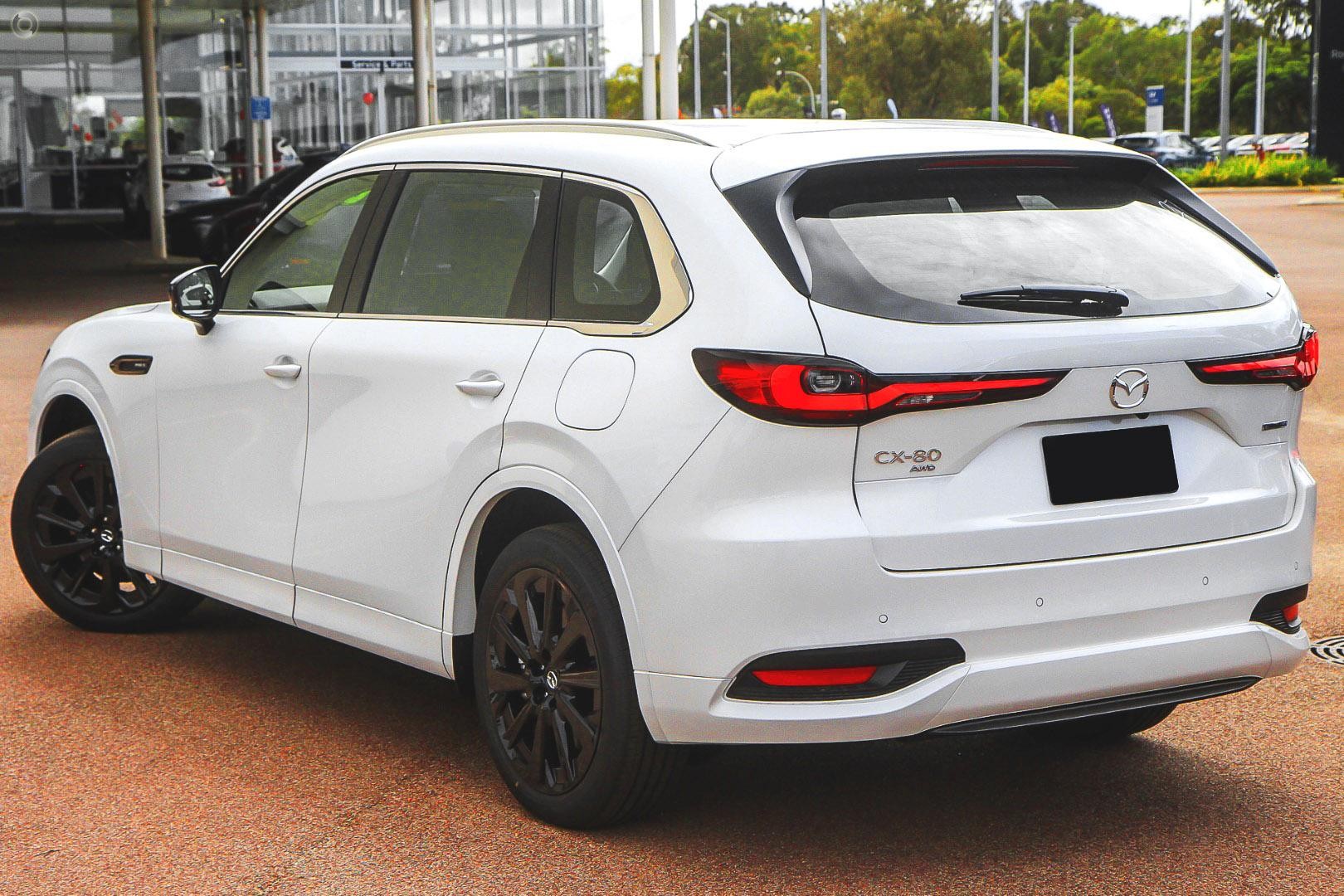 Mazda Cx-80 image 3