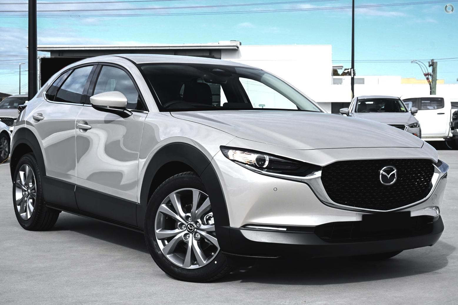 Mazda Cx-30 image 1