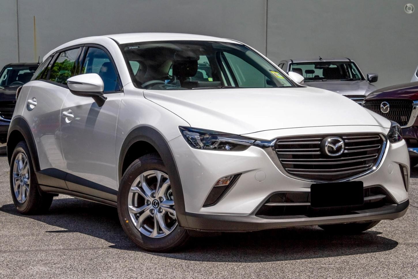 Mazda Cx-3 image 1