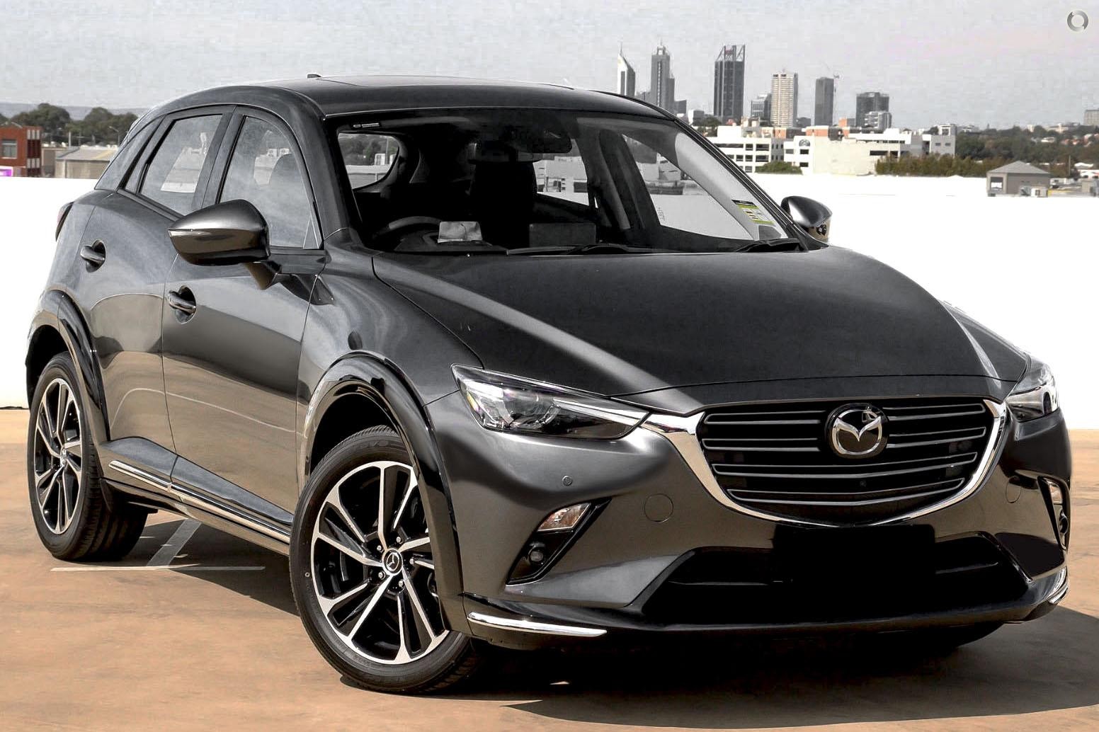 Mazda Cx-3 image 1