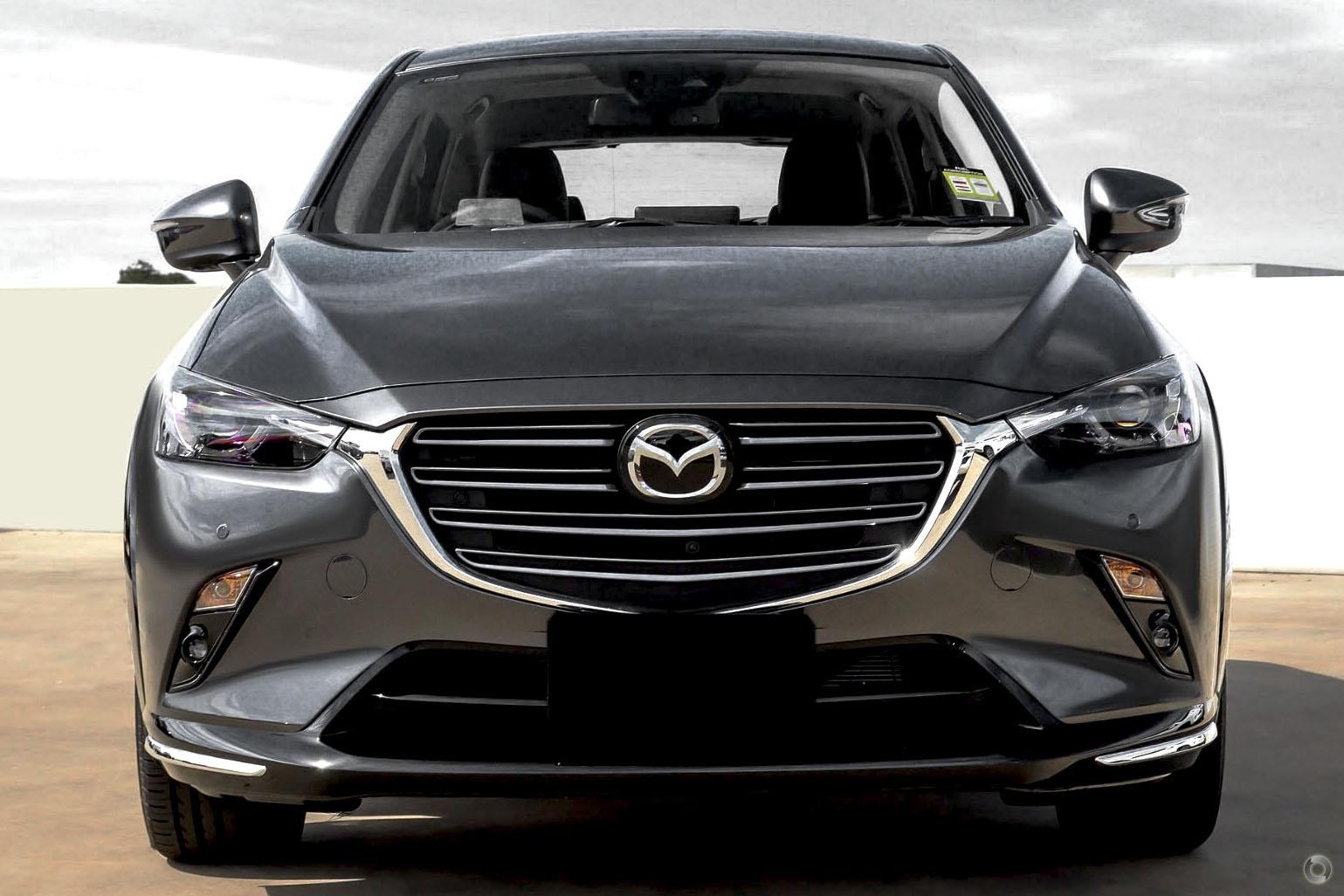 Mazda Cx-3 image 2