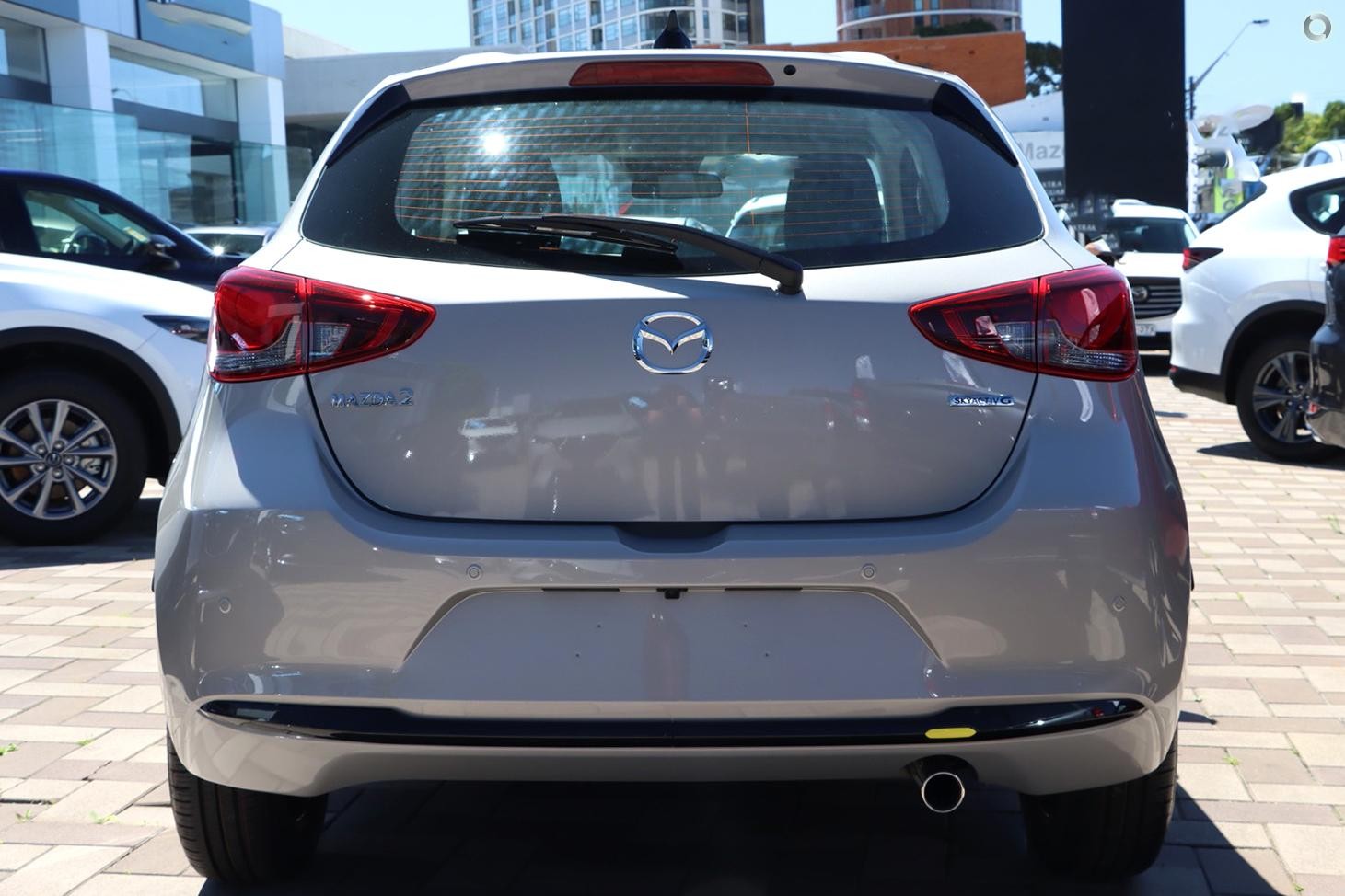 Mazda 2 image 3