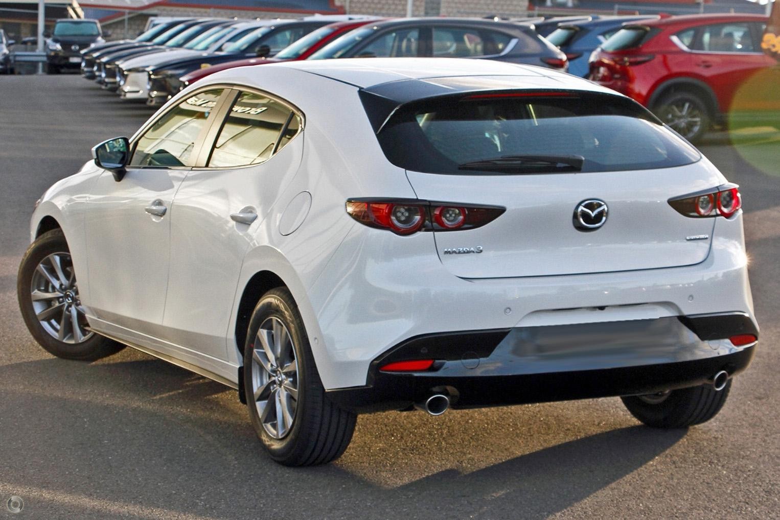 Mazda 3 image 3