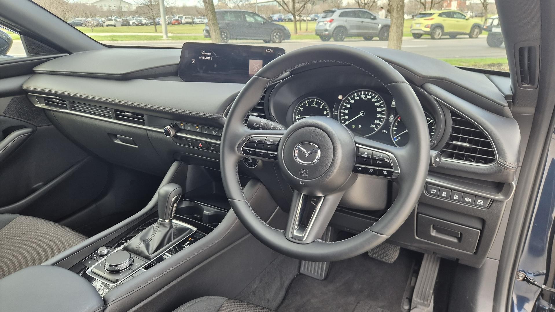 Mazda 3 image 2