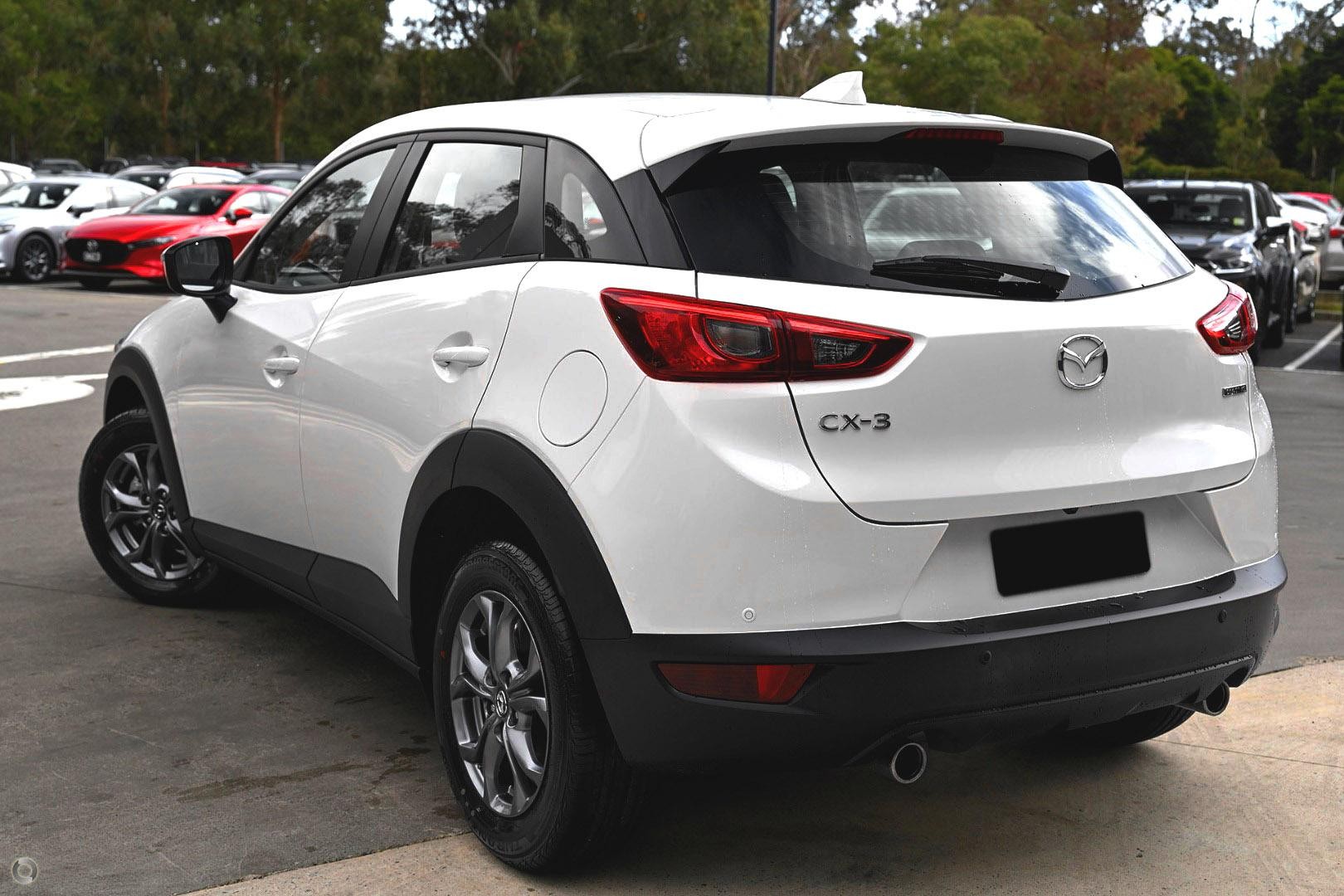 Mazda Cx-3 image 4