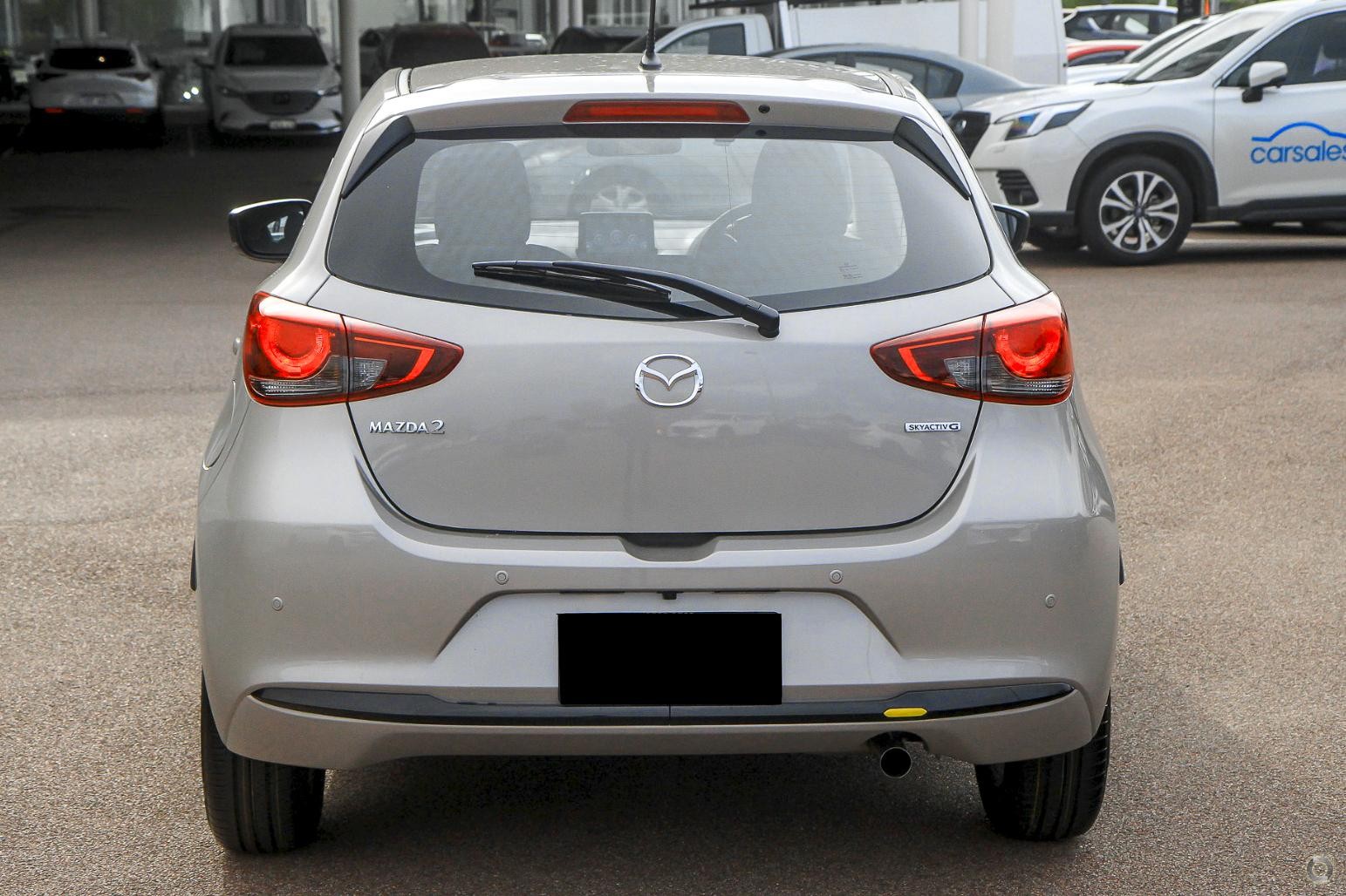 Mazda 2 image 3