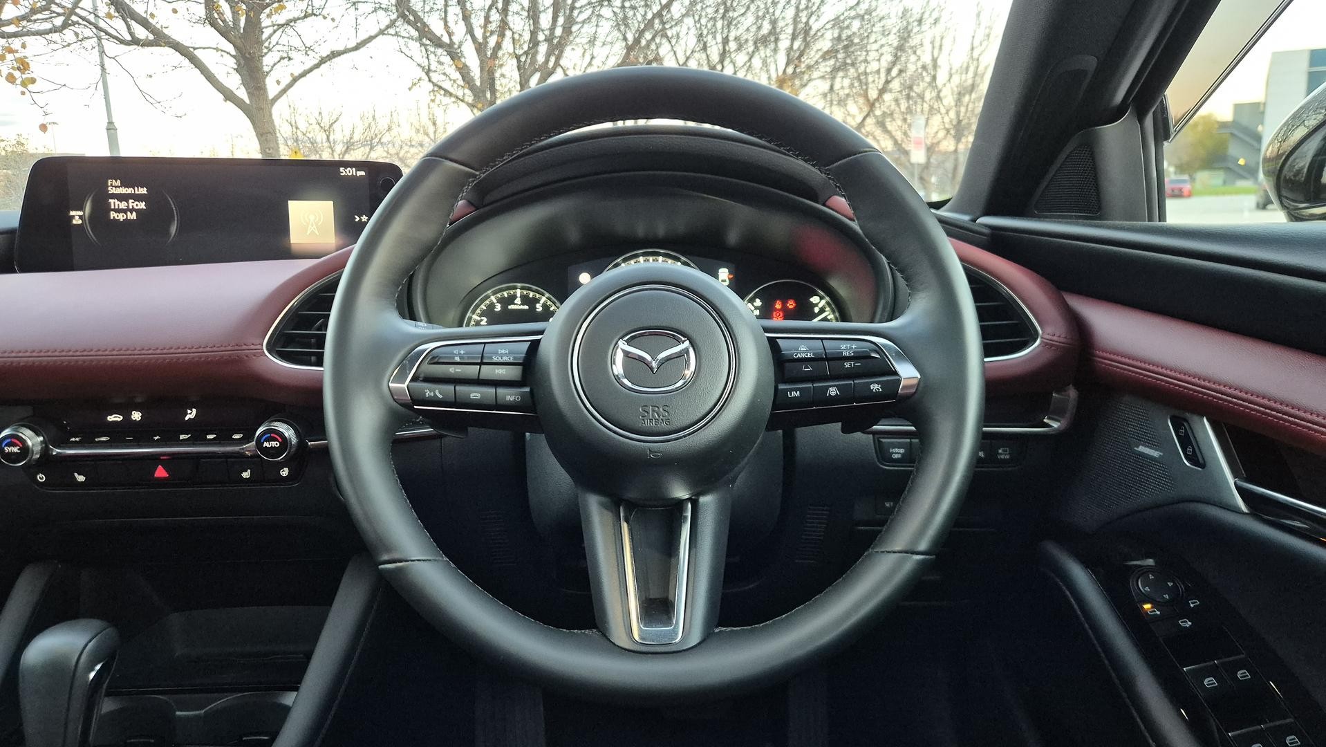 Mazda 3 image 3