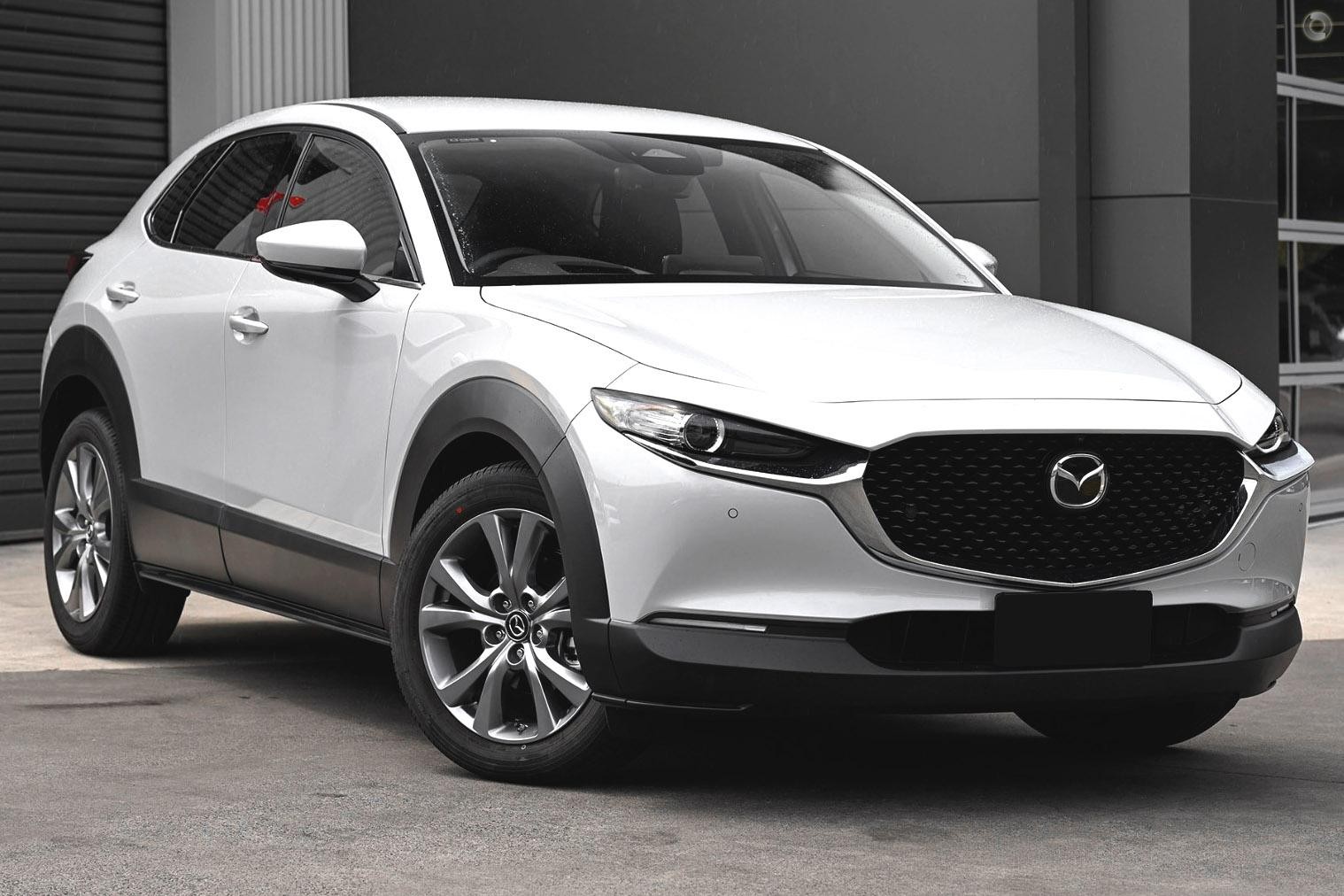 Mazda Cx-30 image 1