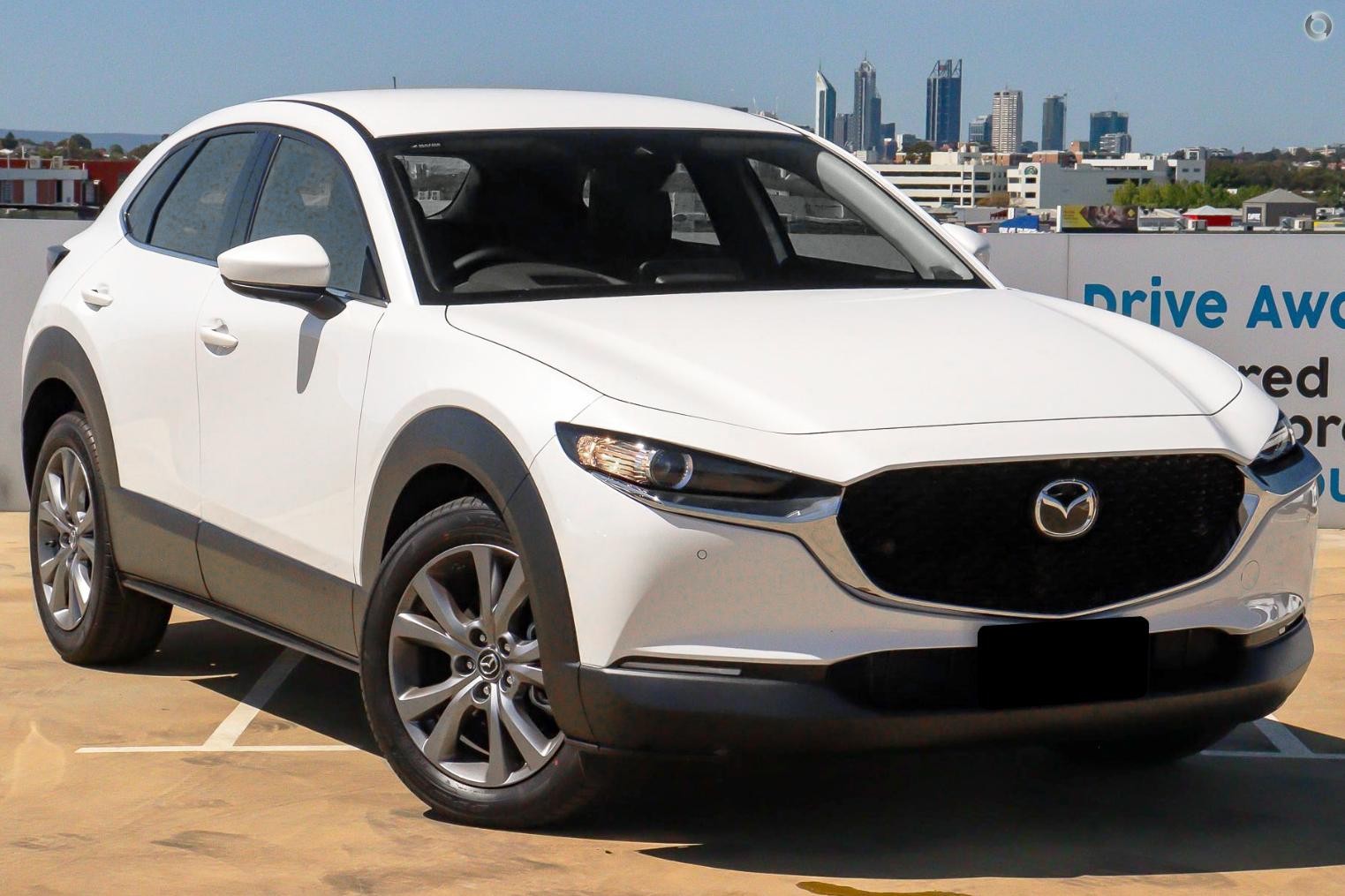 Mazda Cx-30 image 1