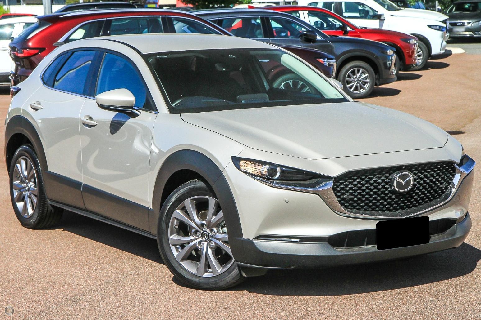 Mazda Cx-30 image 1