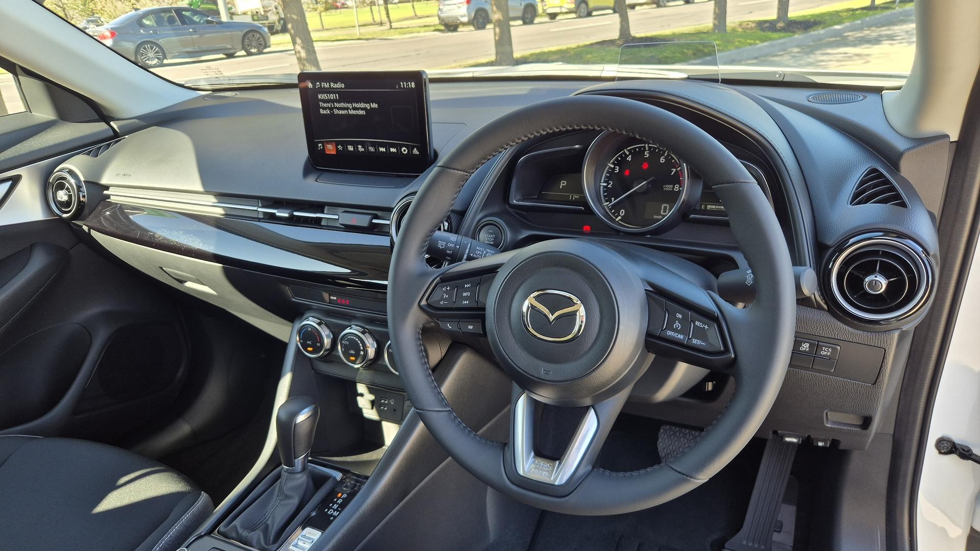 Mazda Cx-3 image 2