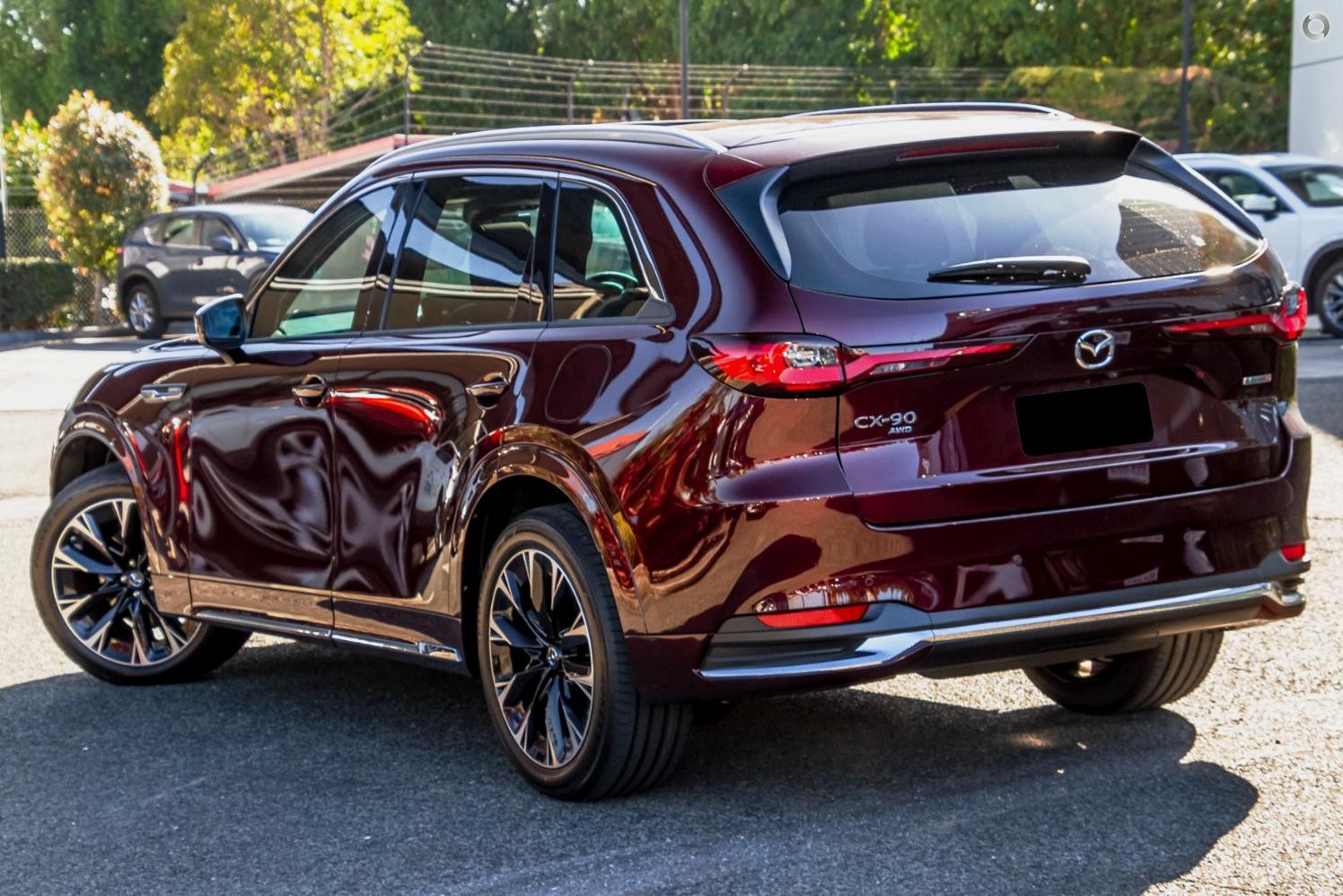 Mazda Cx-90 image 4