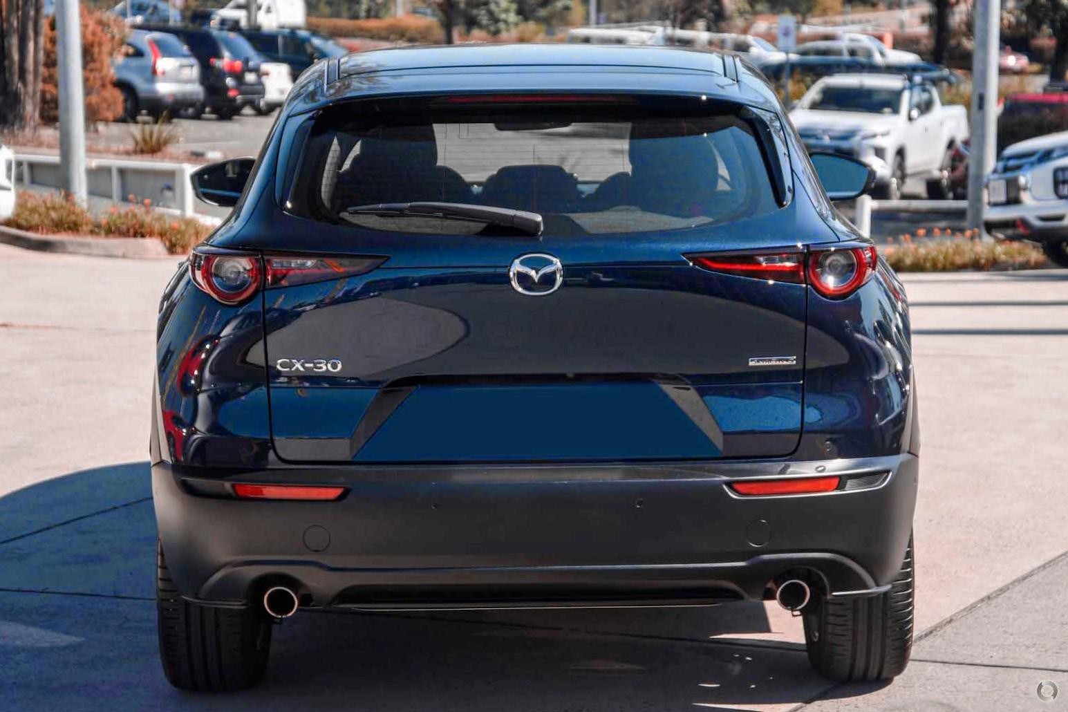 Mazda Cx-30 image 3