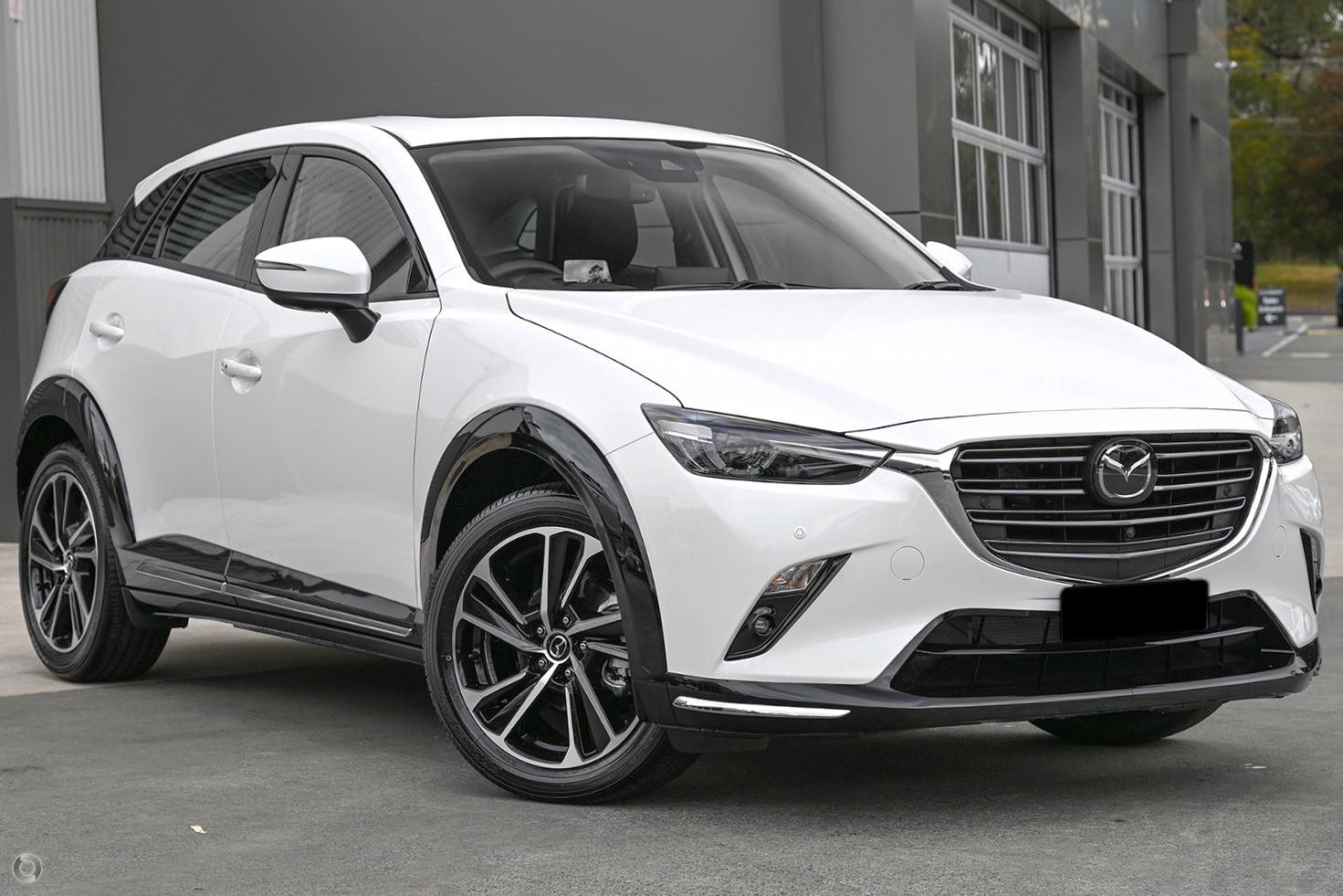 Mazda Cx-3 image 1