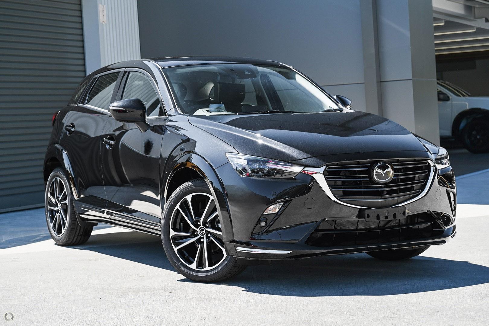 Mazda Cx-3 image 1