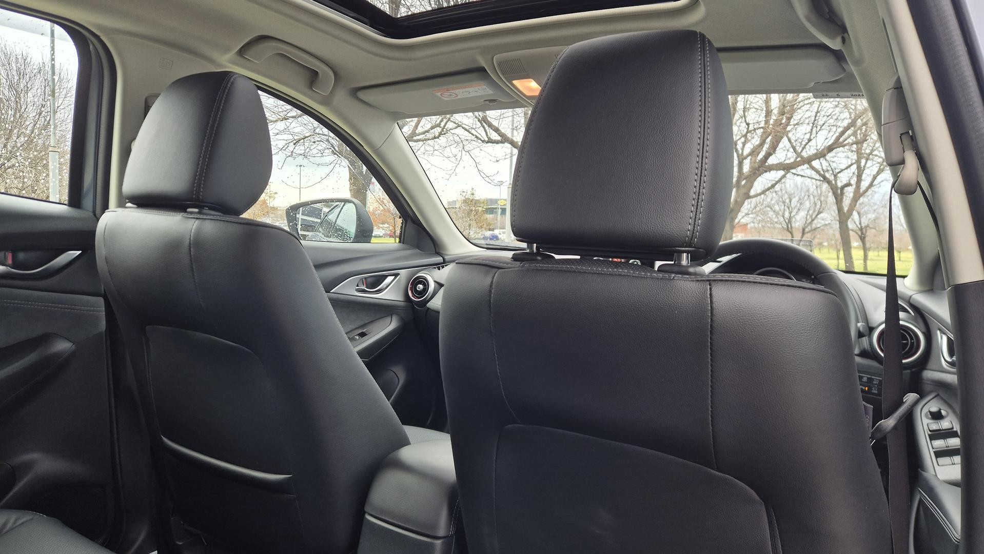 Mazda Cx-3 image 3