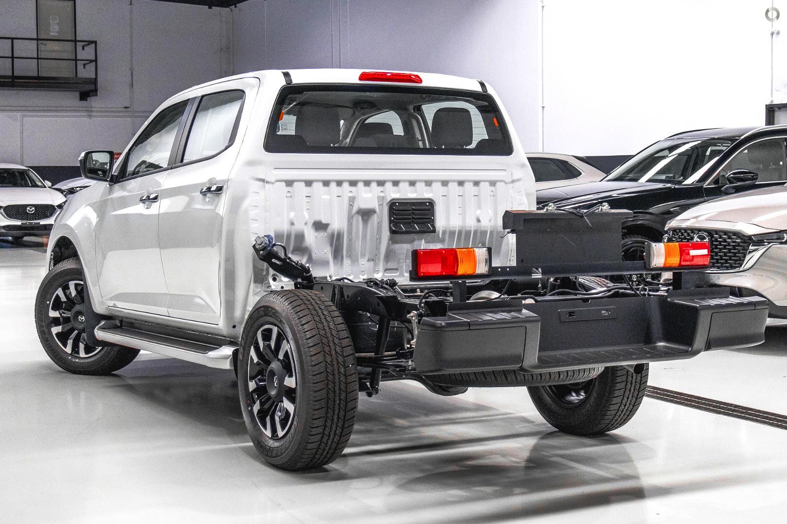 Mazda Bt-50 image 4