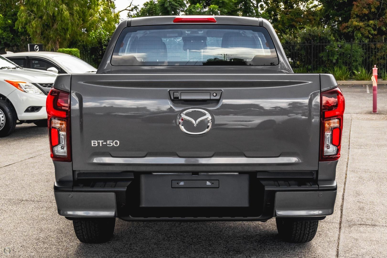 Mazda Bt-50 image 3