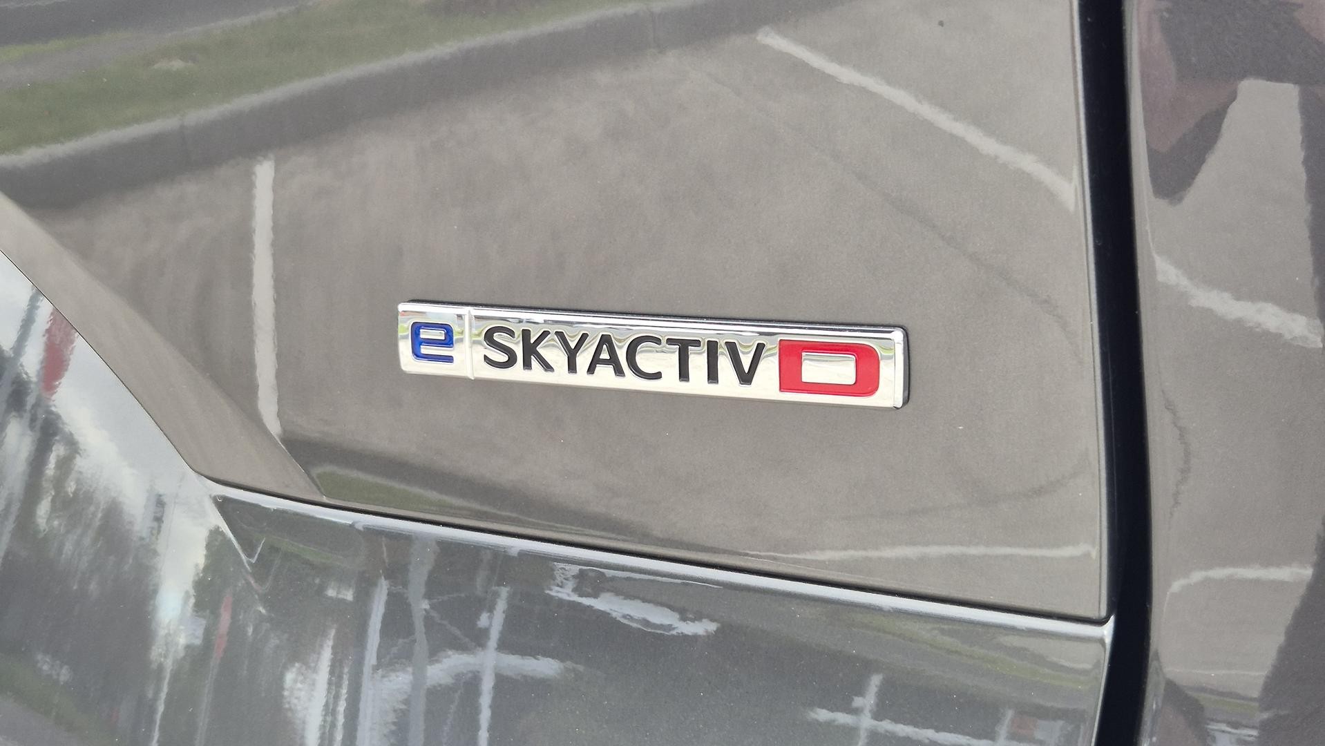 Mazda Cx-80 image 3