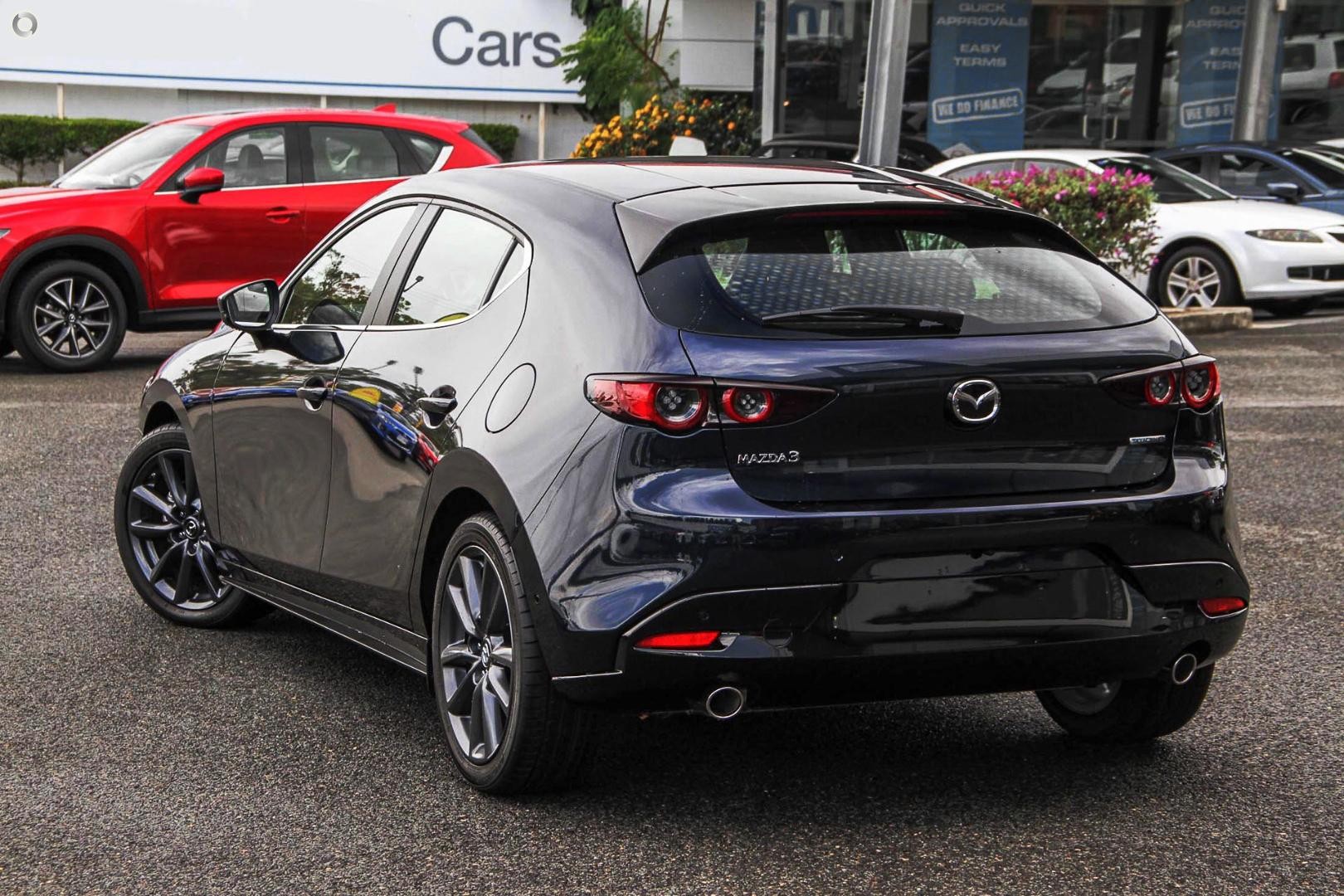 Mazda 3 image 4