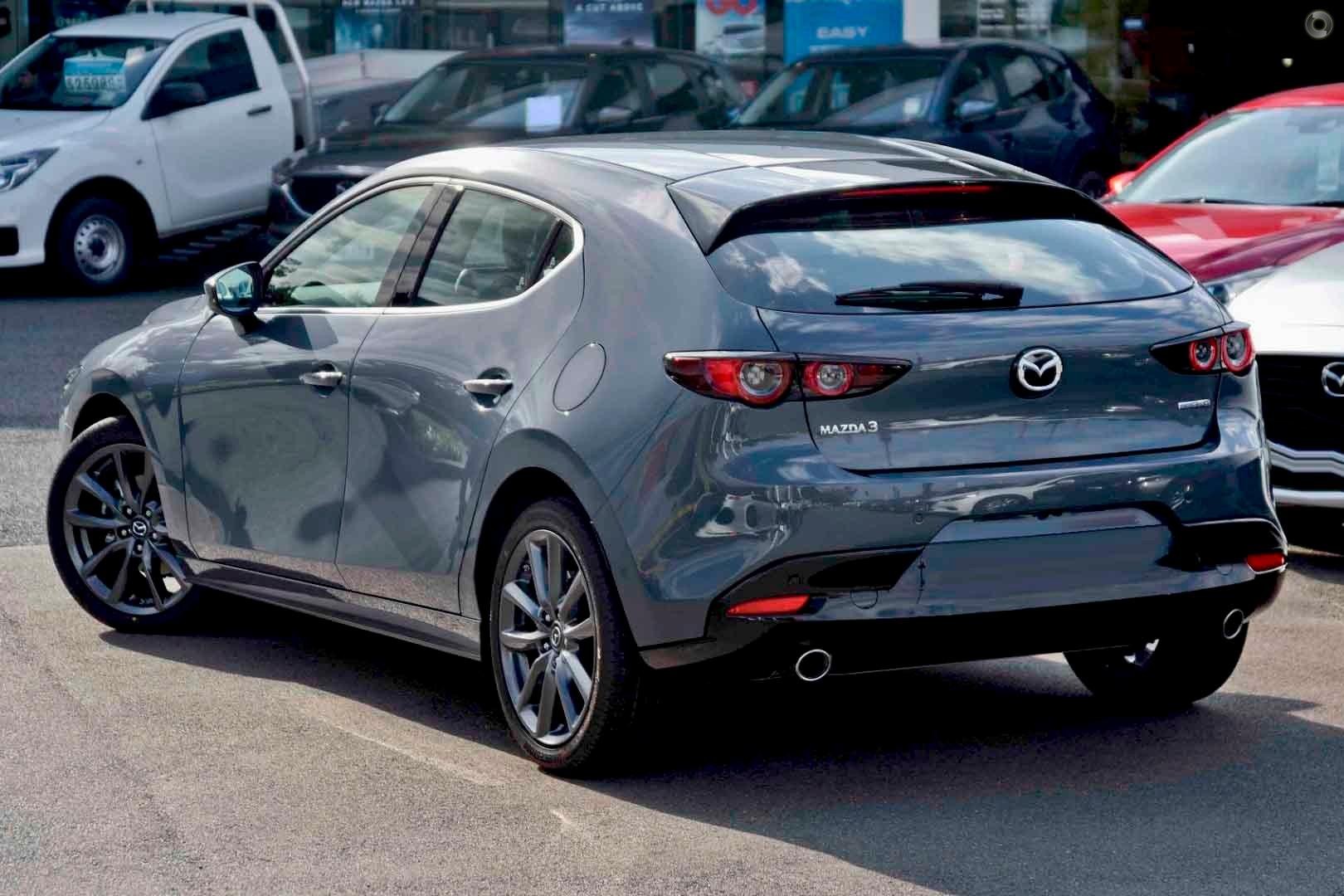 Mazda 3 image 4