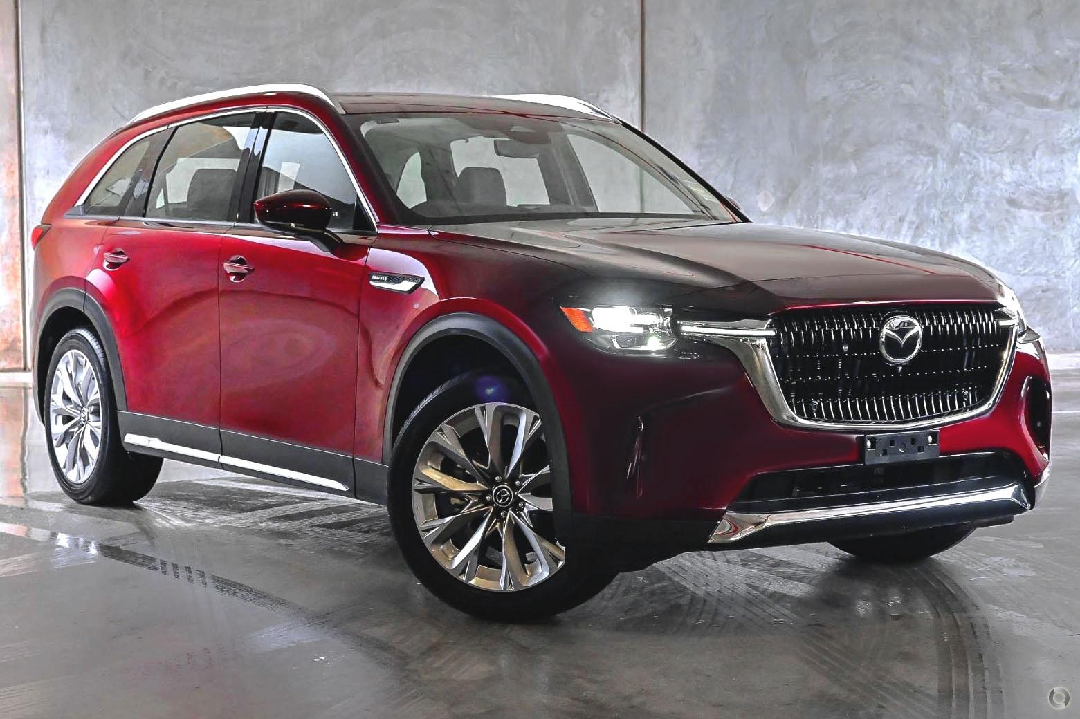 Mazda Cx-90 image 1