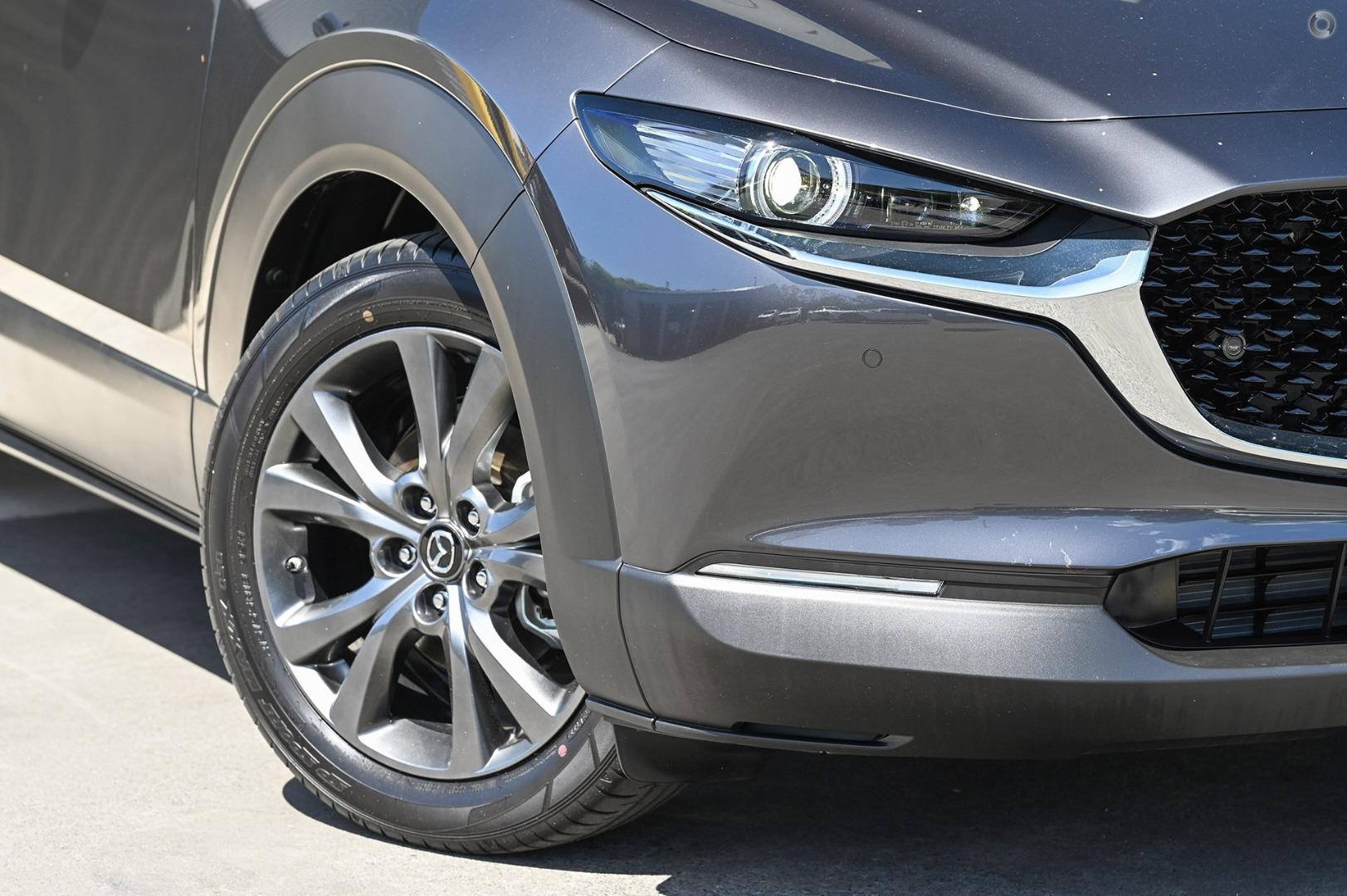 Mazda Cx-30 image 1