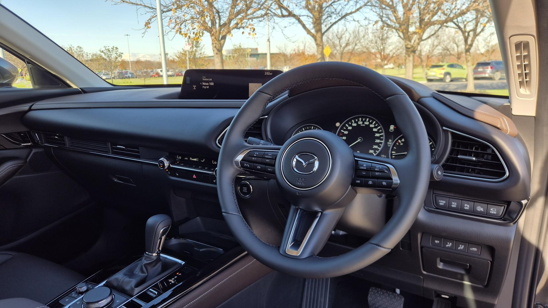 Mazda Cx-30 image 2