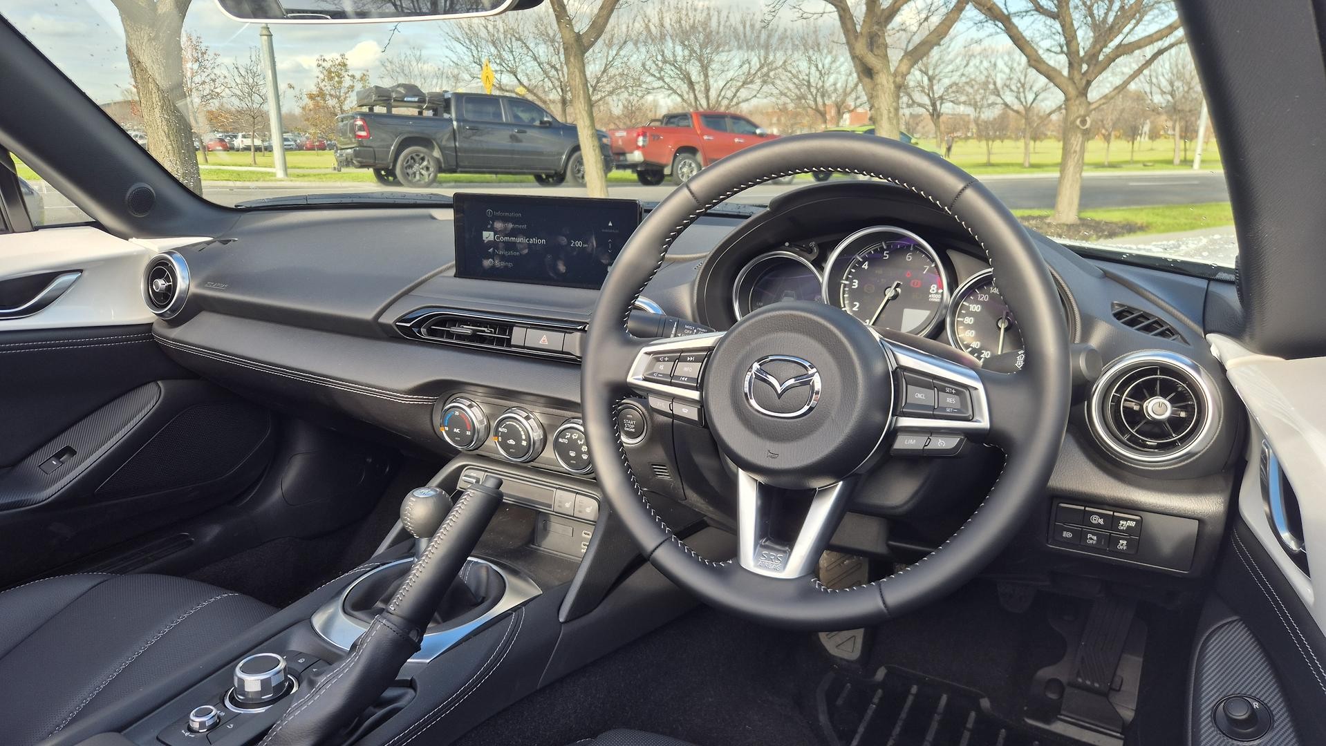 Mazda Mx-5 image 2