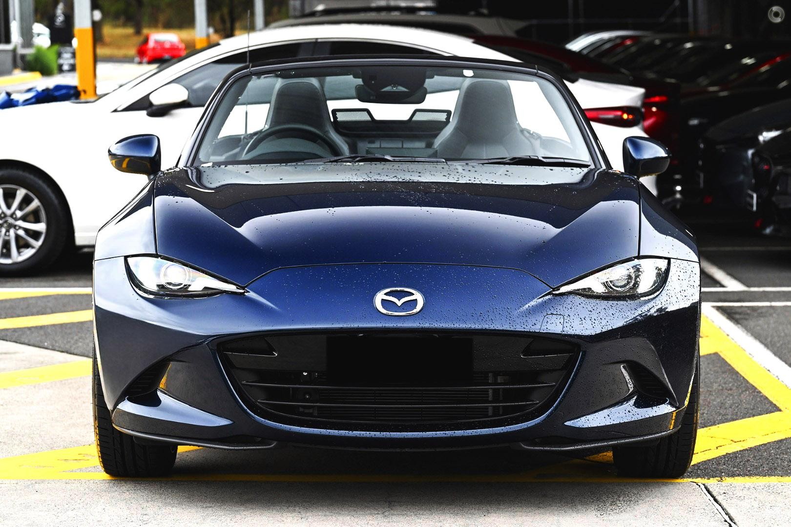 Mazda Mx-5 image 2