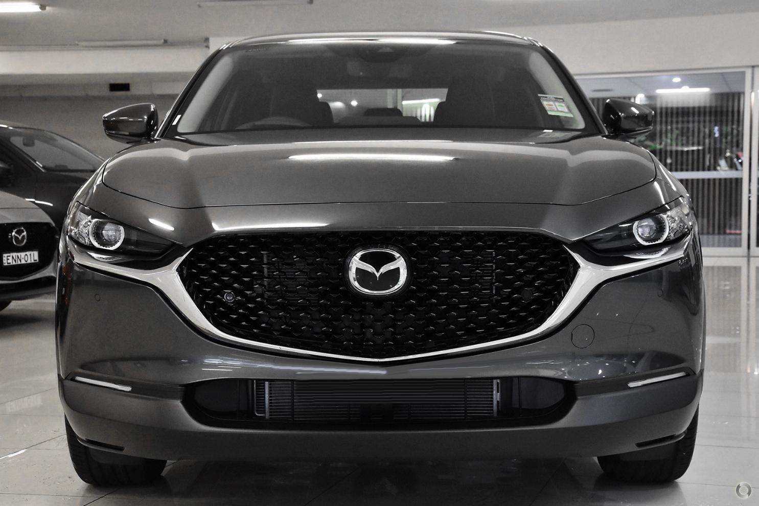 Mazda Cx-30 image 2