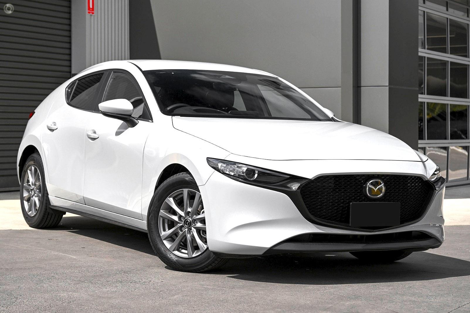 Mazda 3 image 1
