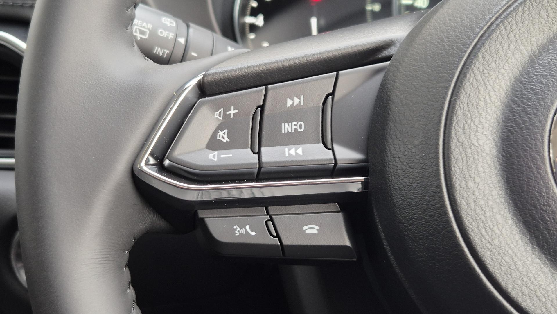 Mazda Cx-5 image 4
