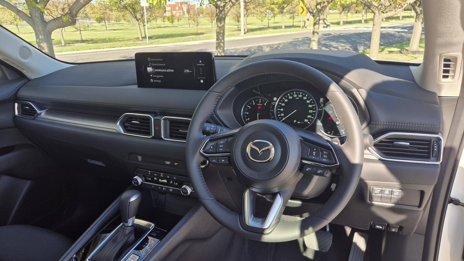 Mazda Cx-5 image 2