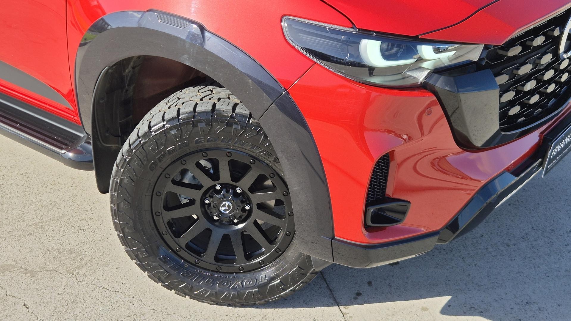 Mazda Bt-50 image 3