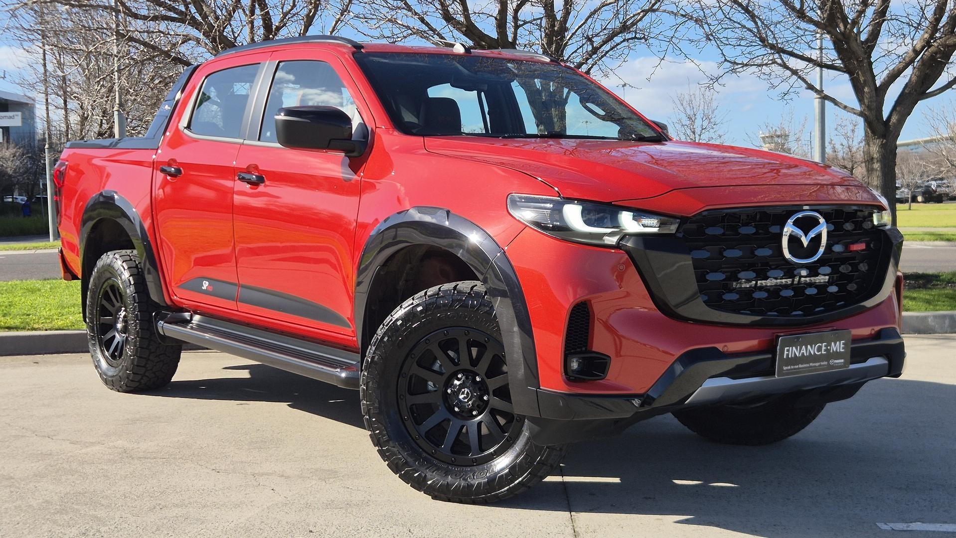 Mazda Bt-50 image 1