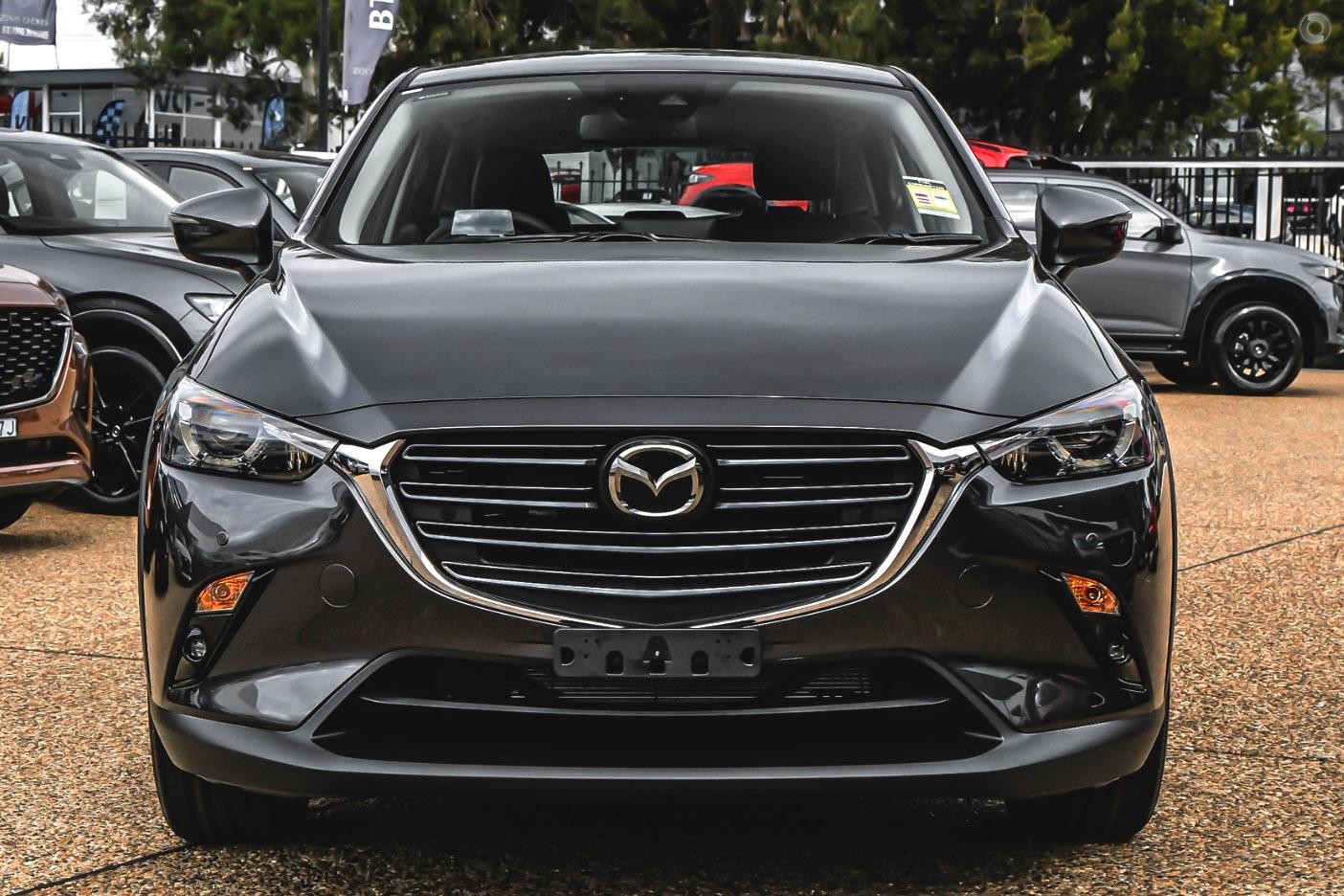 Mazda Cx-3 image 2
