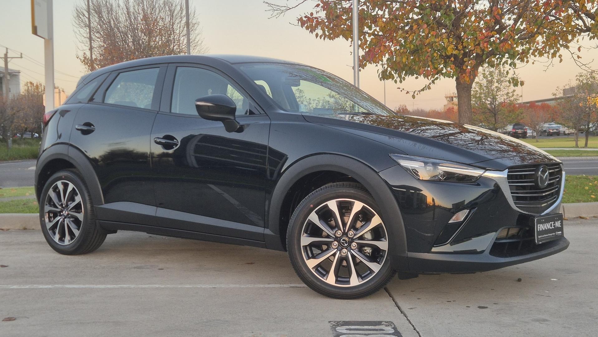 Mazda Cx-3 image 1