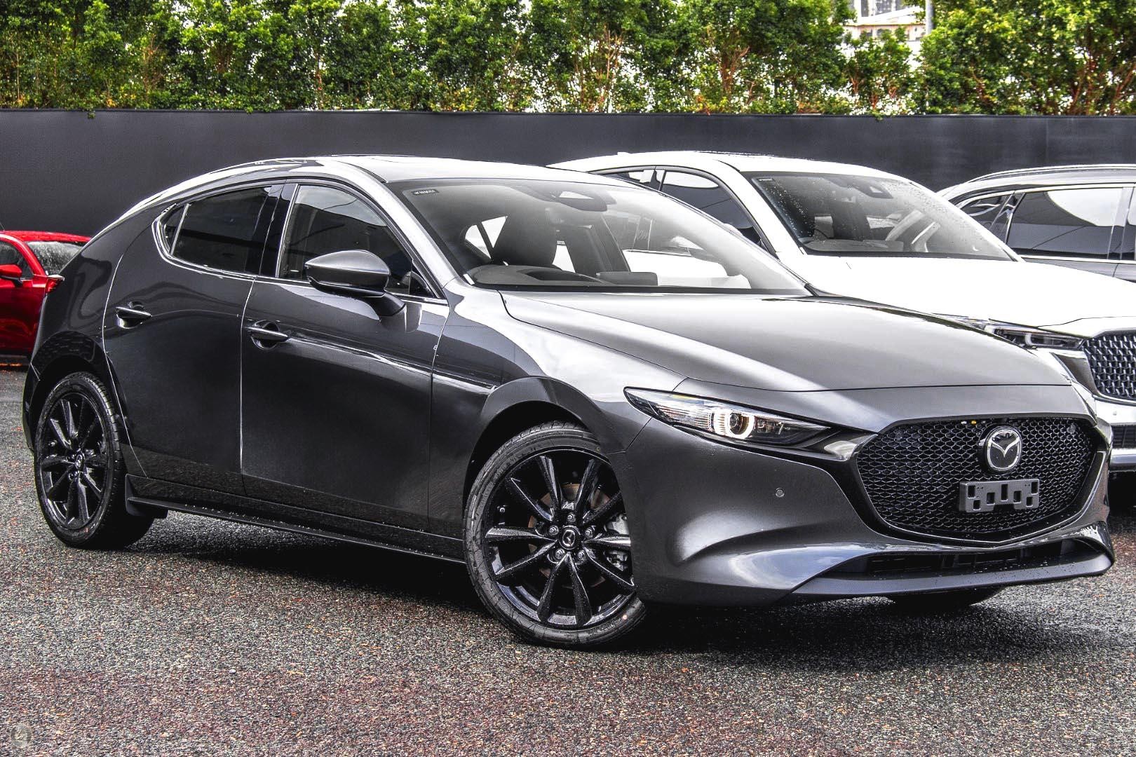Mazda 3 image 1