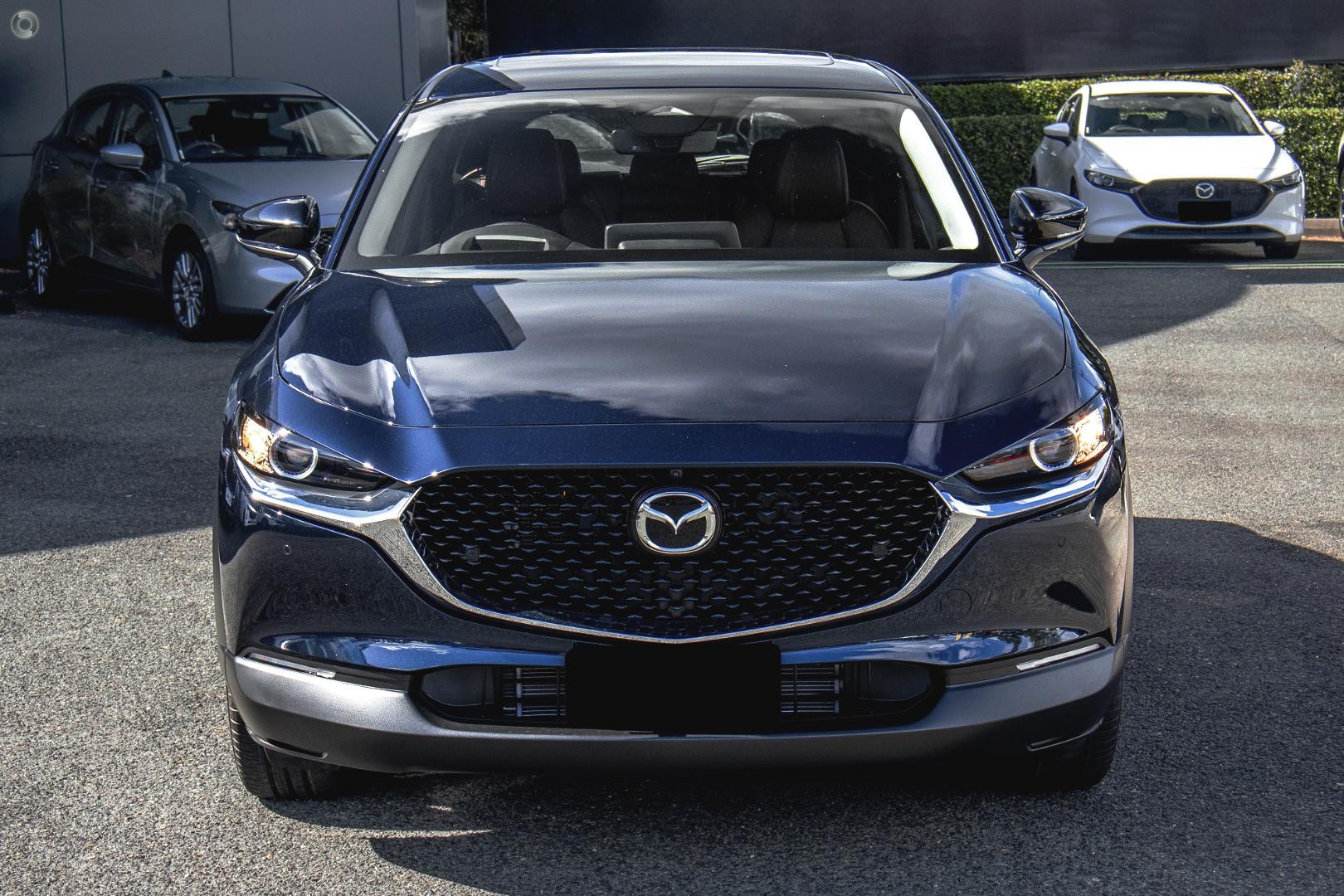 Mazda Cx-30 image 2