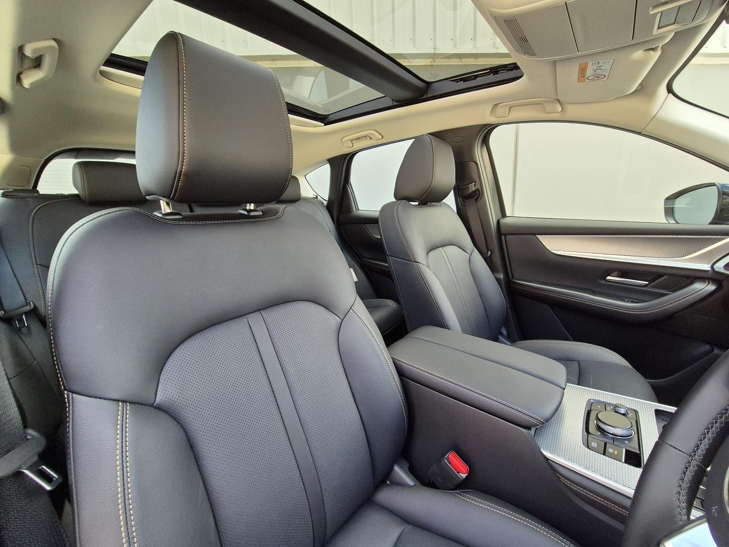 Mazda Cx-60 image 2