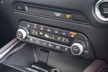 https://dvg-vehicle-assets.s3.amazonaws.com/11260381/jh212nn7hor7kd3g87bxwi7ae.jpg