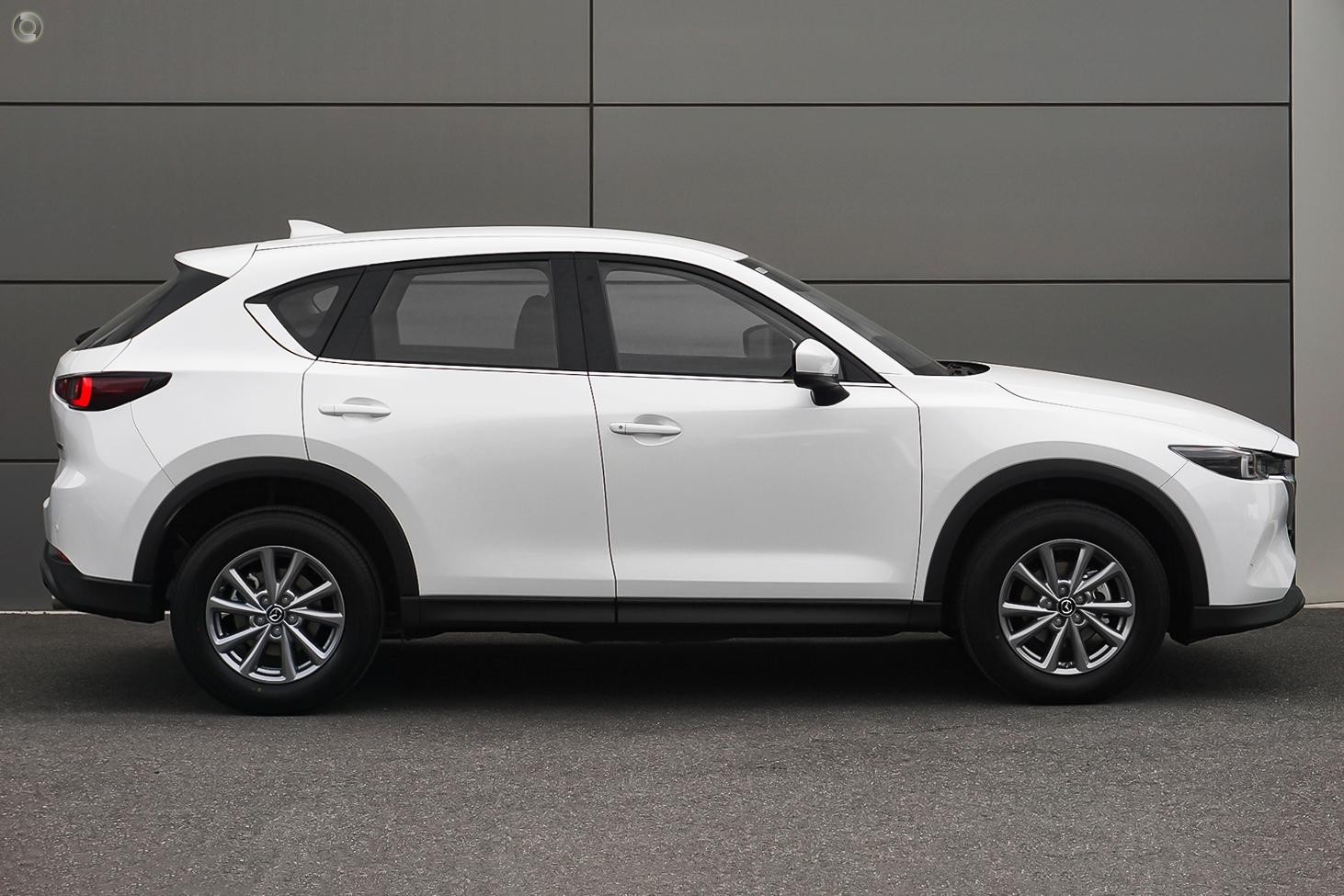 Mazda Cx-5 image 4