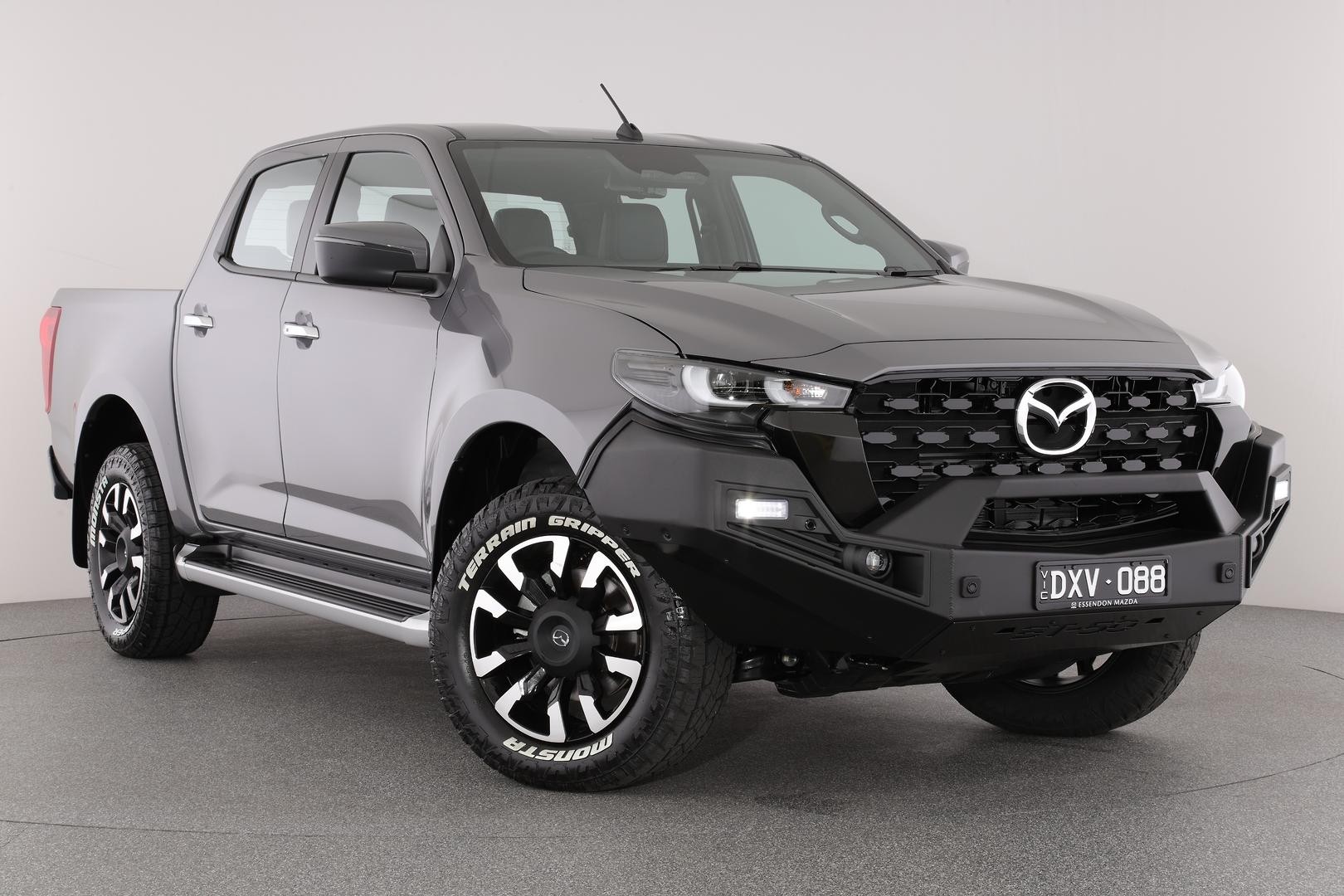 Mazda Bt-50 image 1