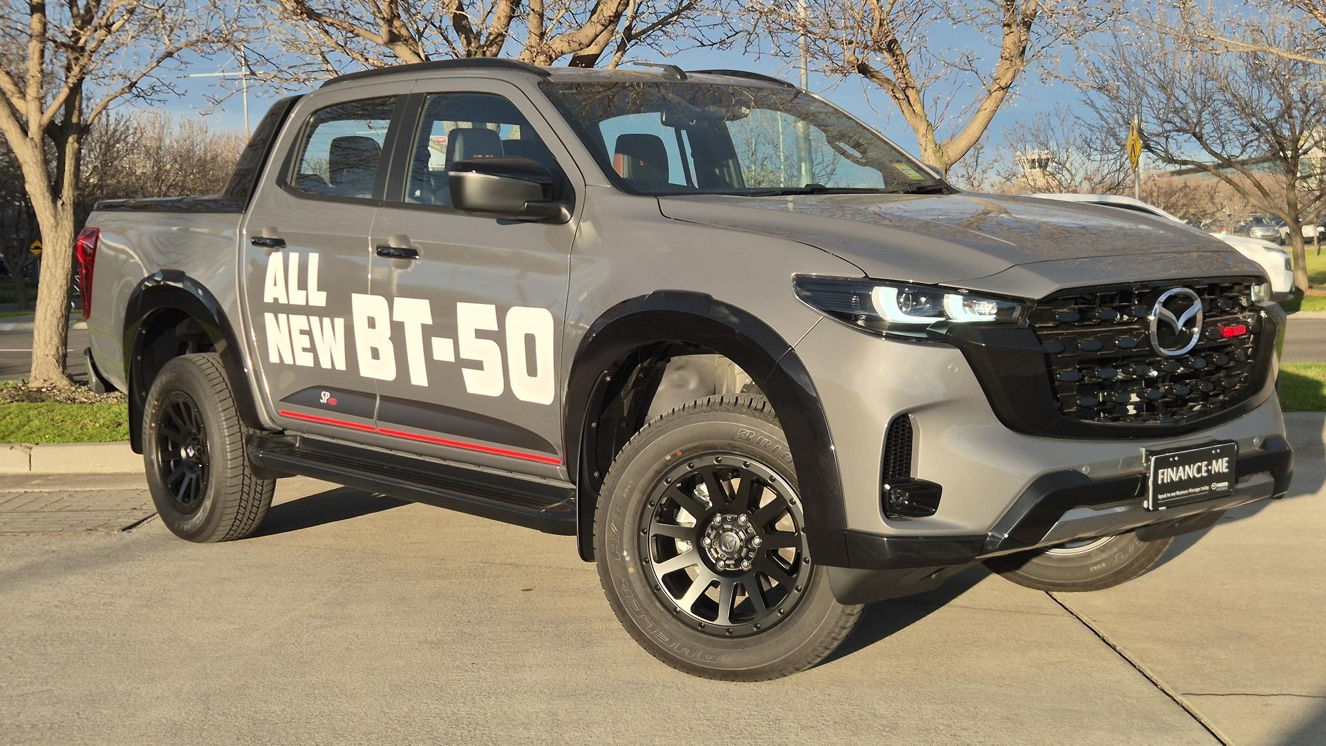 Mazda Bt-50 image 1