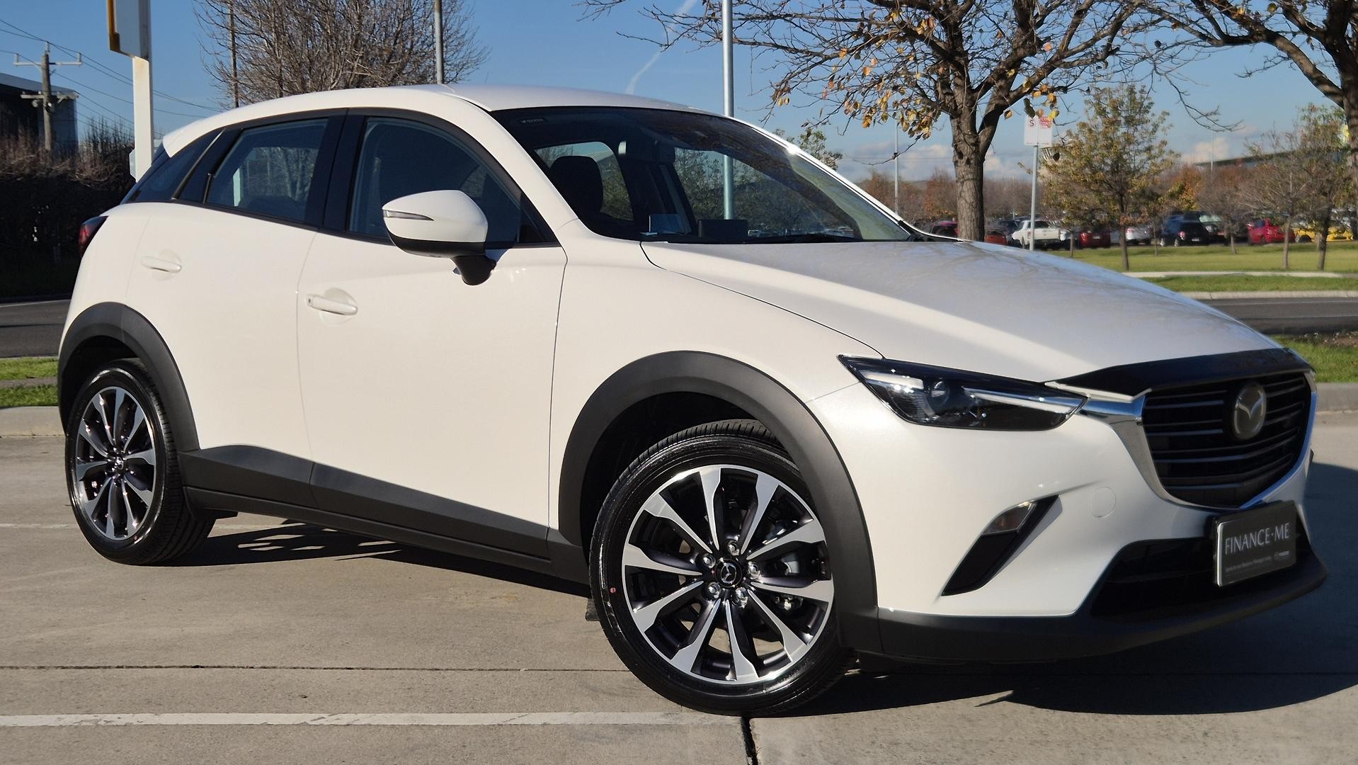 Mazda Cx-3 image 1