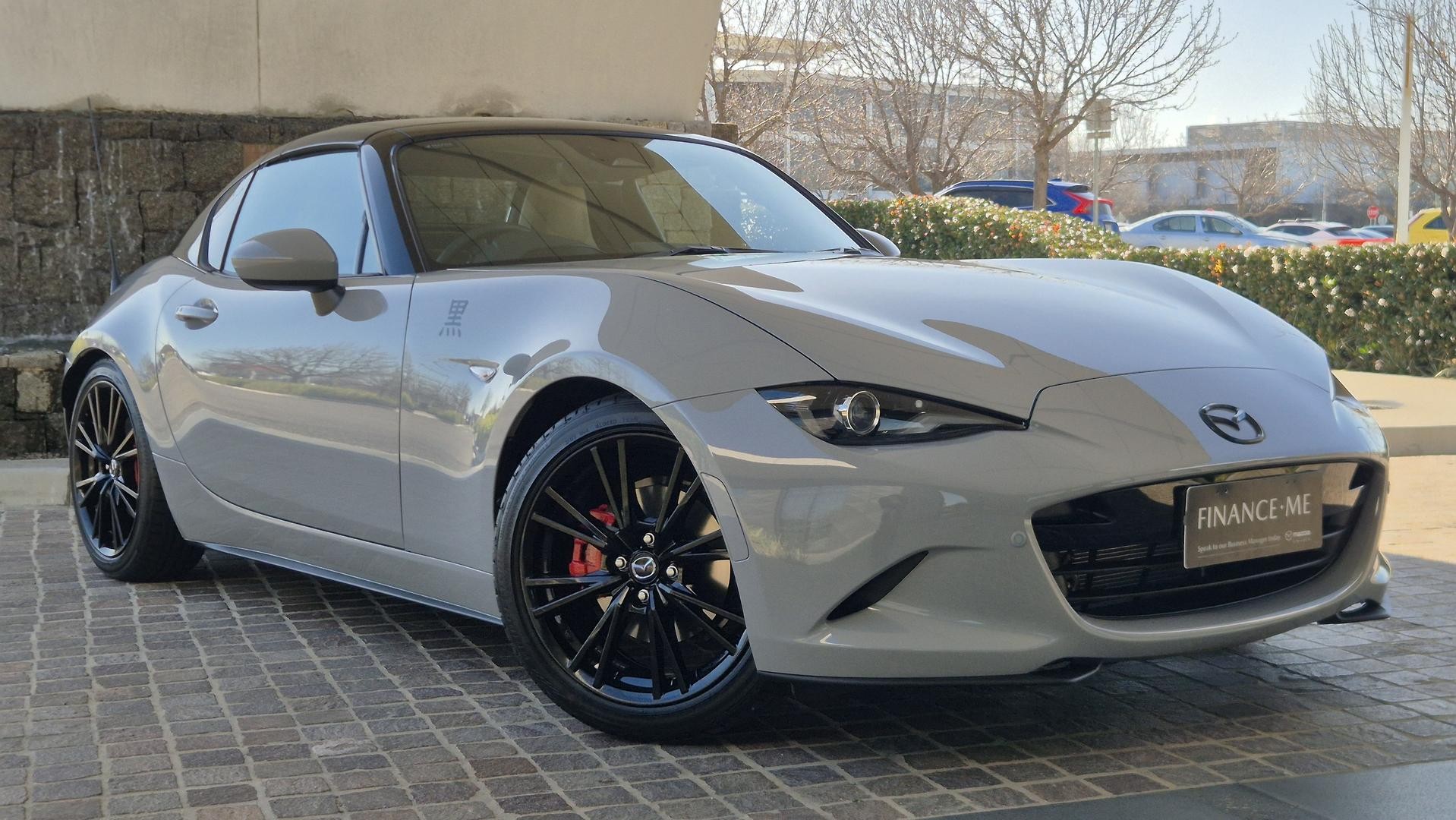 Mazda Mx-5 image 2