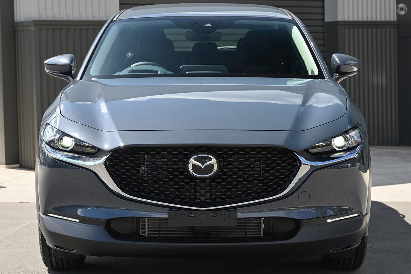Mazda Cx-30 image 2