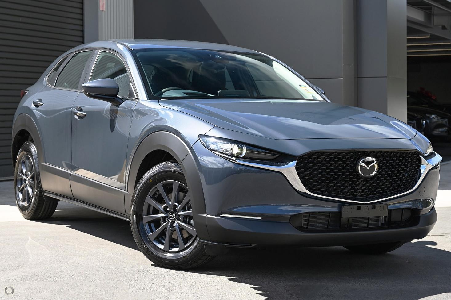 Mazda Cx-30 image 1